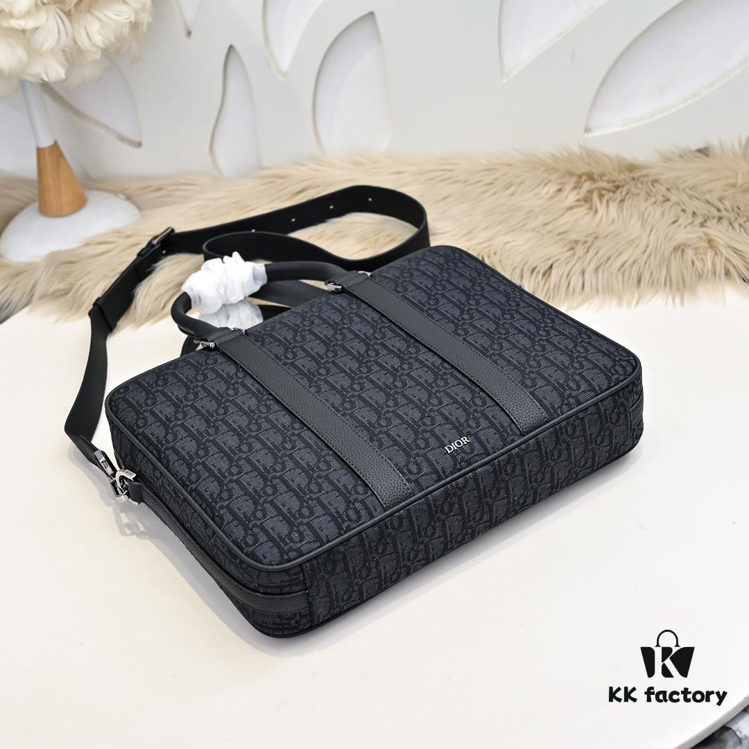 Dior Latest Men's Briefcase from Official Counter - Website Synchronized, Original Quality