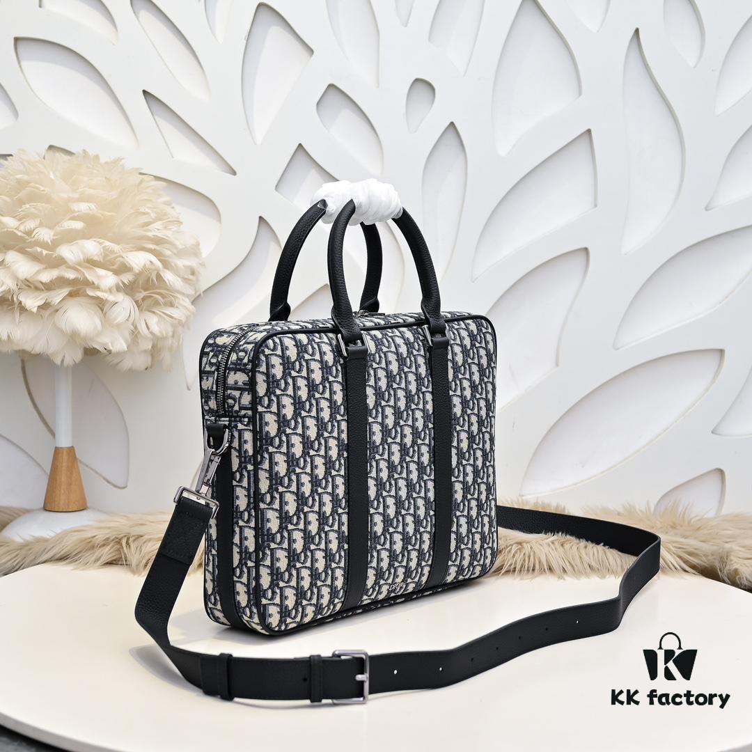 Dior Latest Men's Briefcase from Official Counter - Website Synchronized, Original Quality