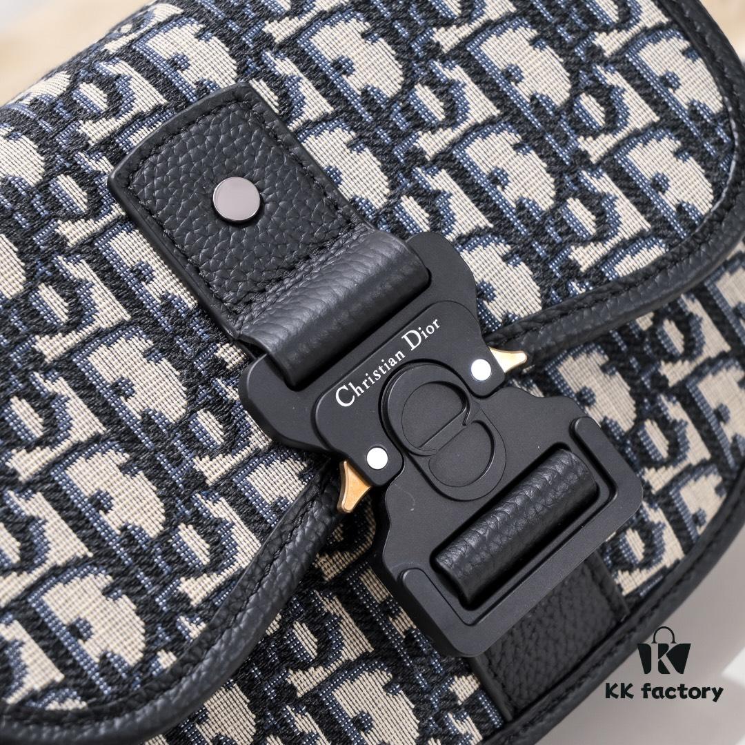 Dior Latest Men's Messenger Bag / Shoulder Bag - Blue Canvas with Leather Trim D9674