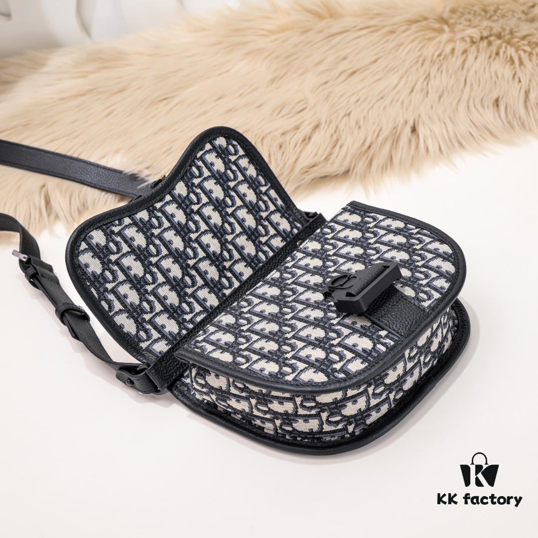 Dior Latest Men's Messenger Bag / Shoulder Bag - Blue Canvas with Leather Trim D9674