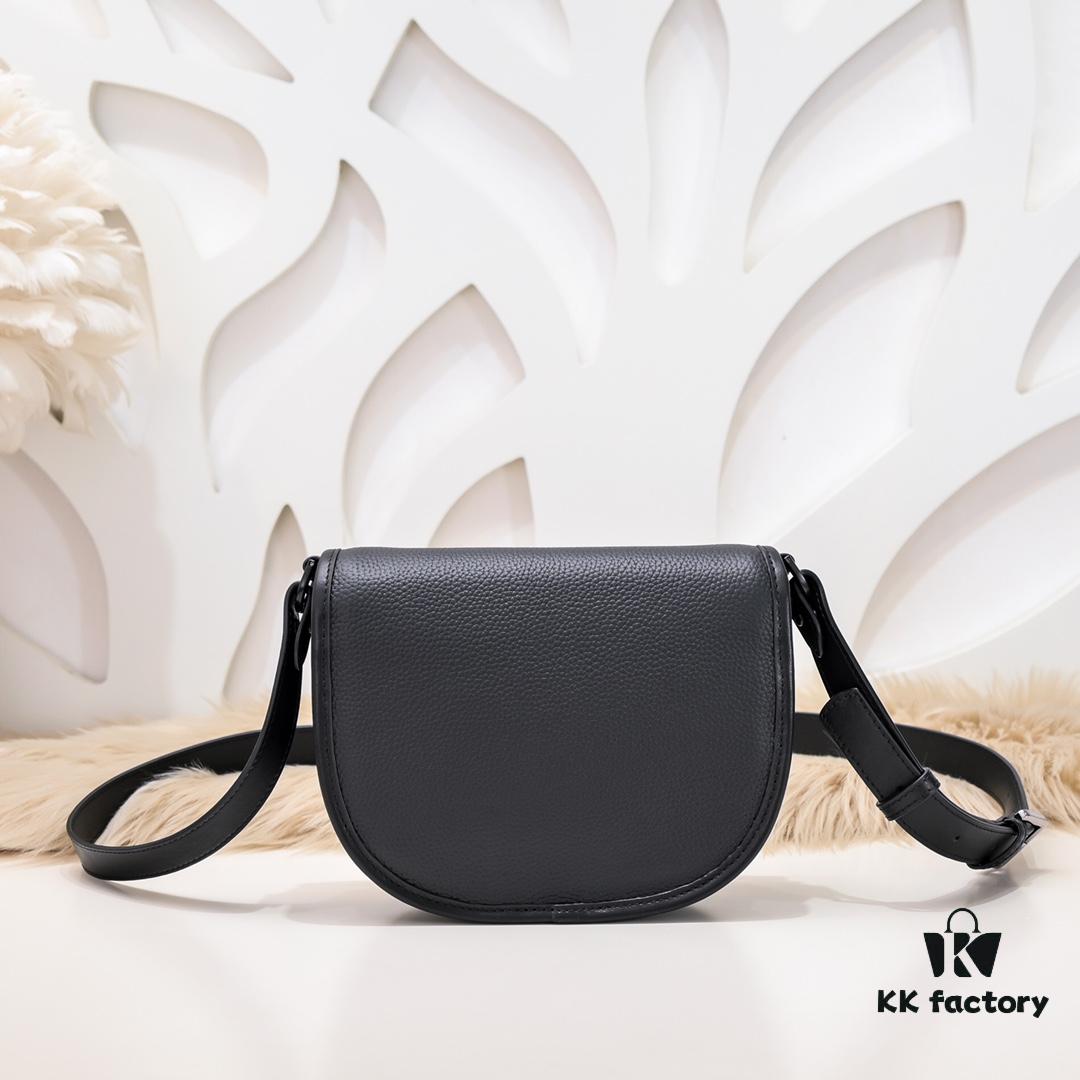 Dior Latest Men's Messenger Bag / Shoulder Bag - Full Leather Gallop Style D9674