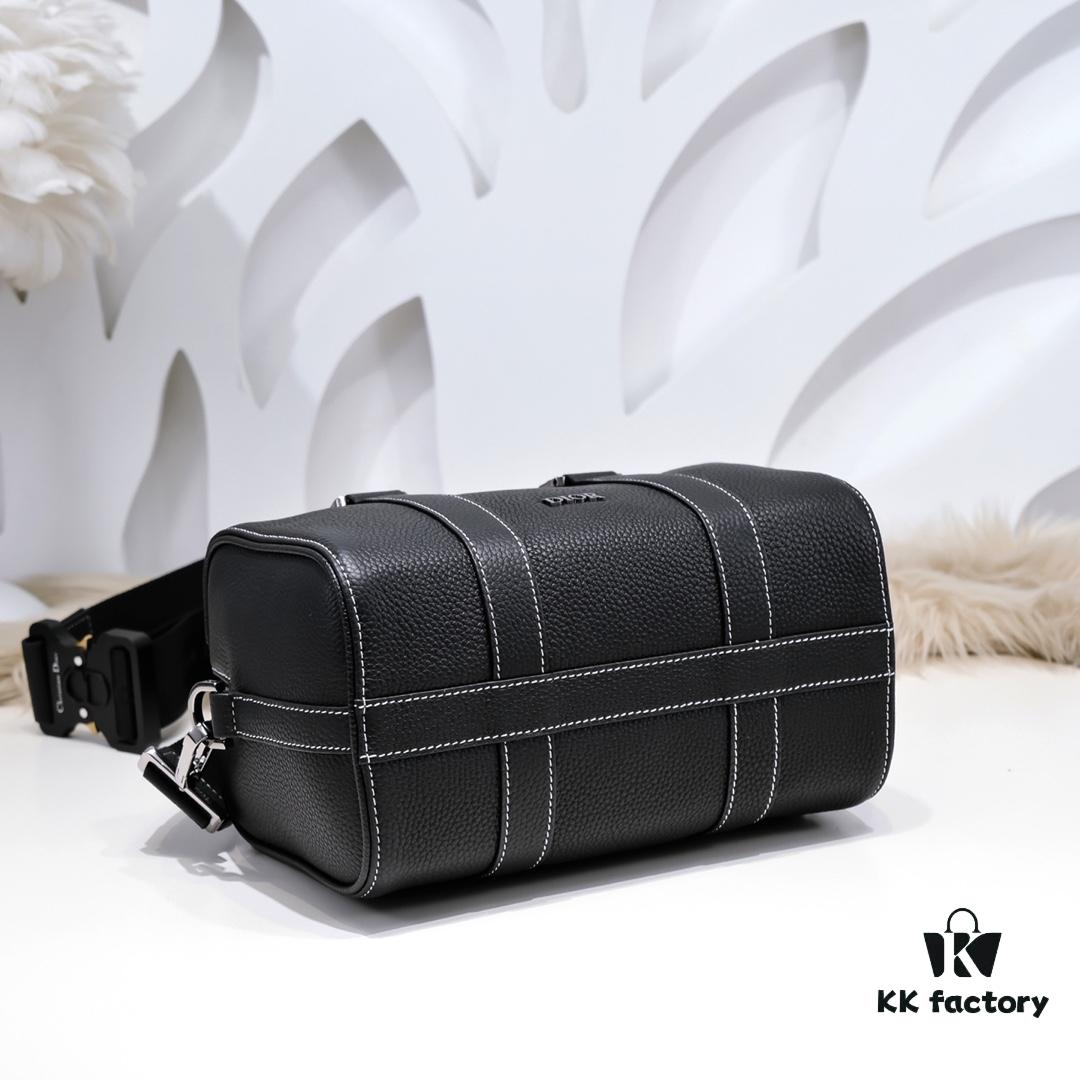 Dior Latest Men's Tote and Shoulder Bag - Official Store New Arrival, Website Synchronized, Original Quality, Full Leather Model D9668