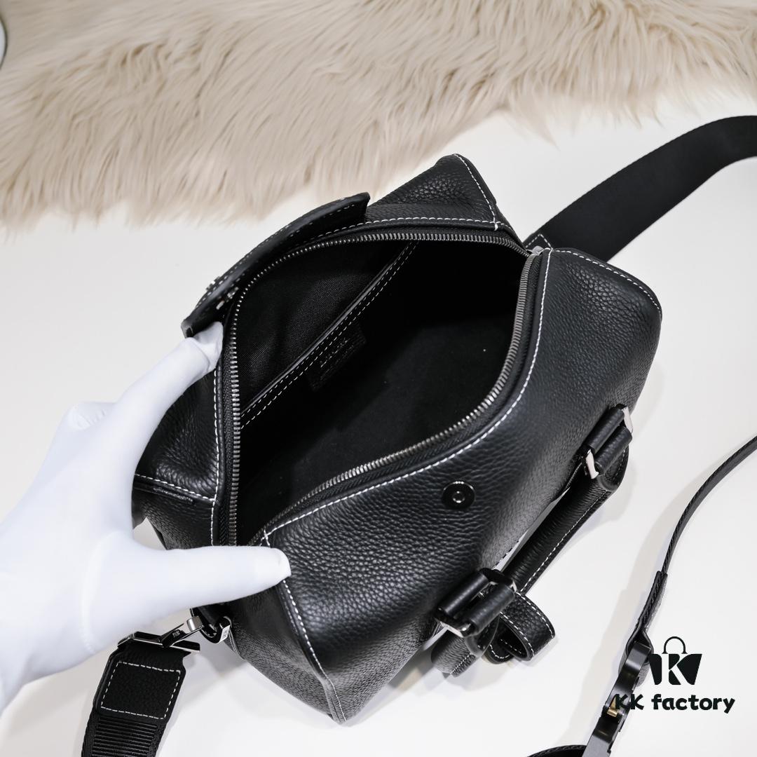 Dior Latest Men's Tote and Shoulder Bag - Official Store New Arrival, Website Synchronized, Original Quality, Full Leather Model D9668