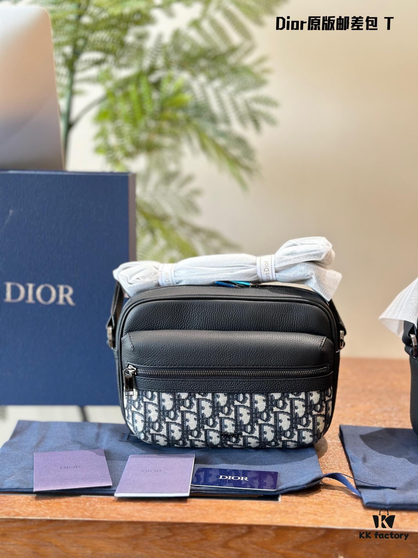 Dior Men's Messenger Bag