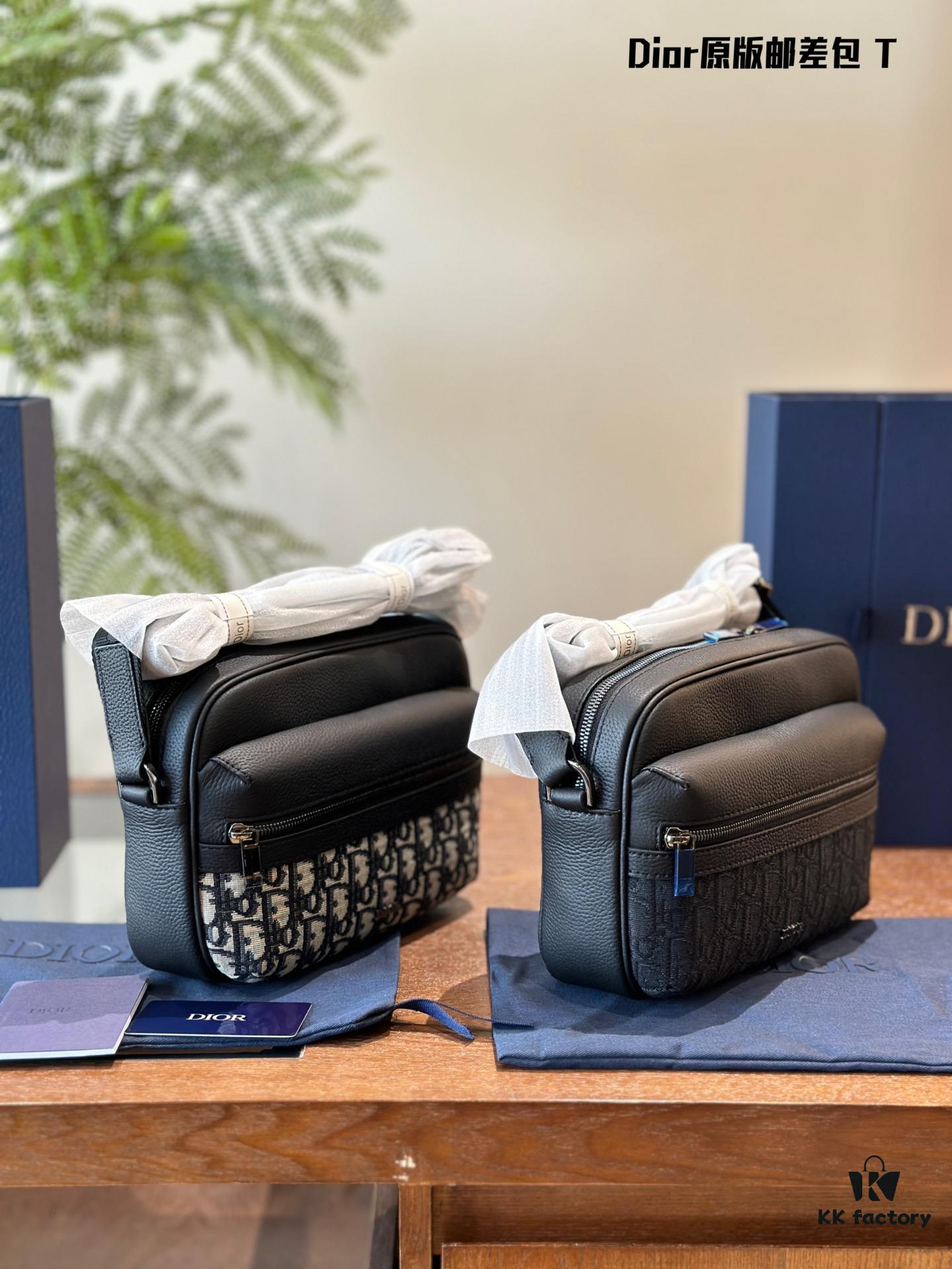 Dior Men's Messenger Bag