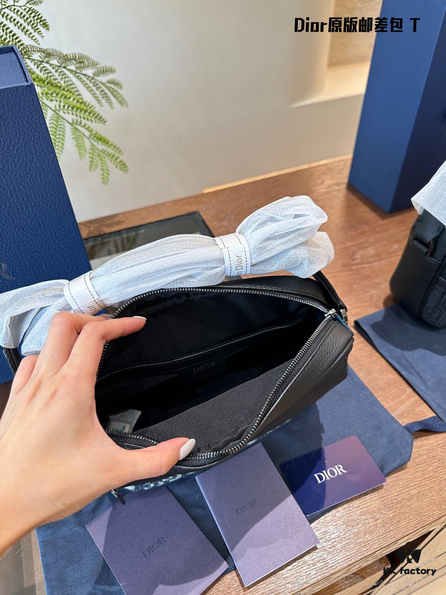 Dior Men's Messenger Bag