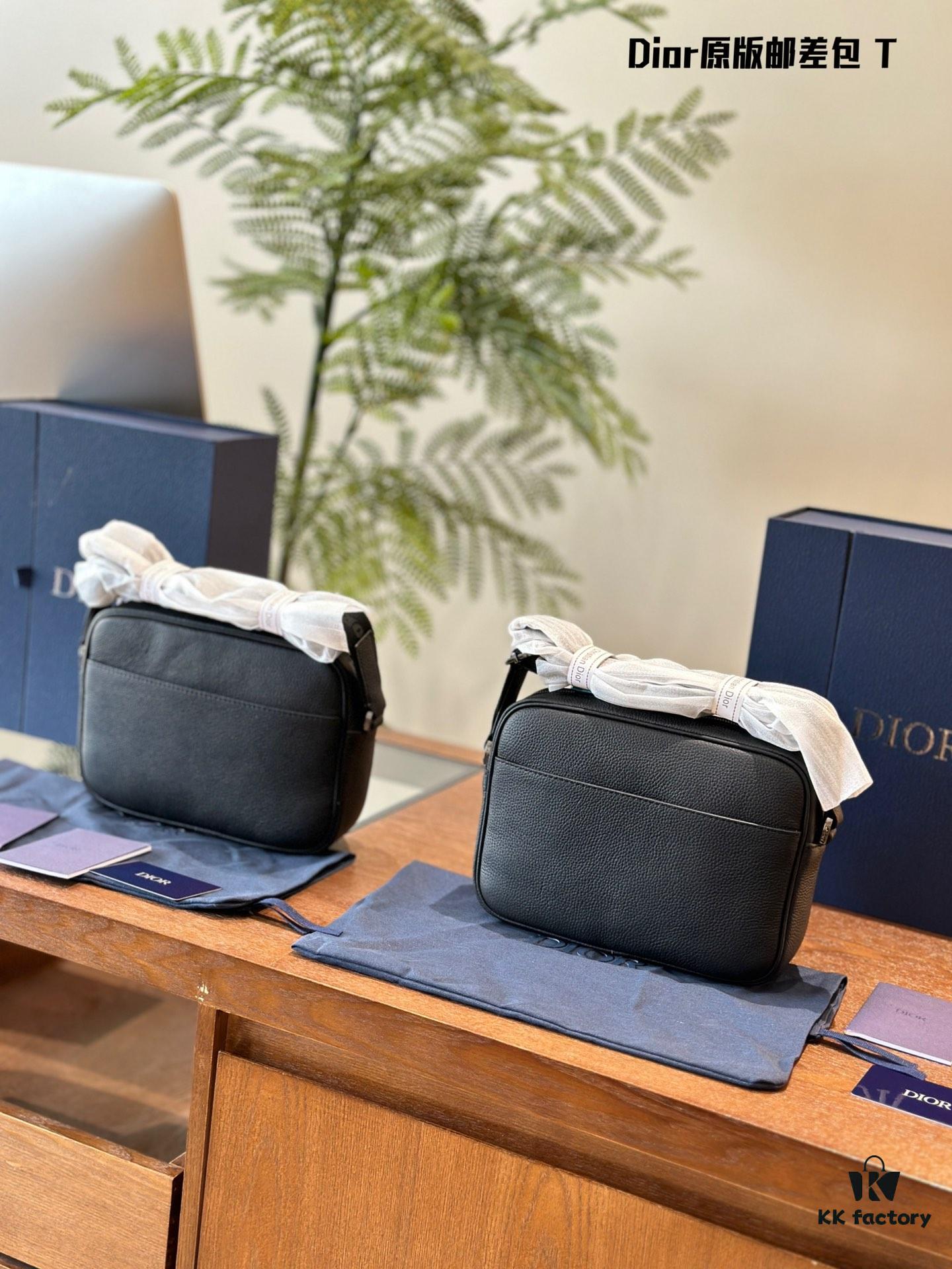 Dior Men's Messenger Bag