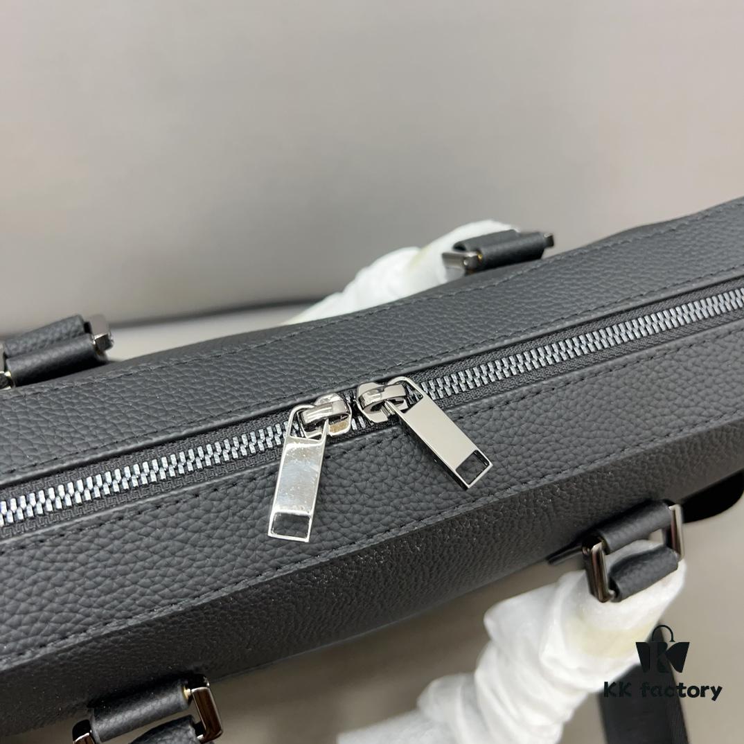 Dior Men's Leather Briefcase Laptop Bag Crossbody Handbag with Exquisite Inlay Craftsmanship, Classic and Versatile Design, Original Factory Material, High-End Quality, Includes Dust Bag, 38 x 27 cm