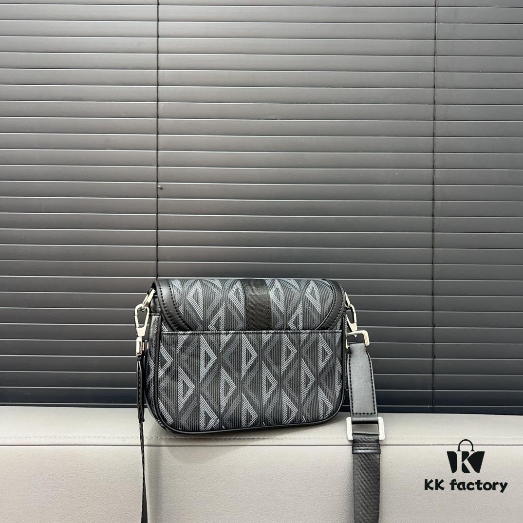 DIOR Hit The Road Canvas and Smooth Calfskin Bifold Shoulder Crossbody Bag