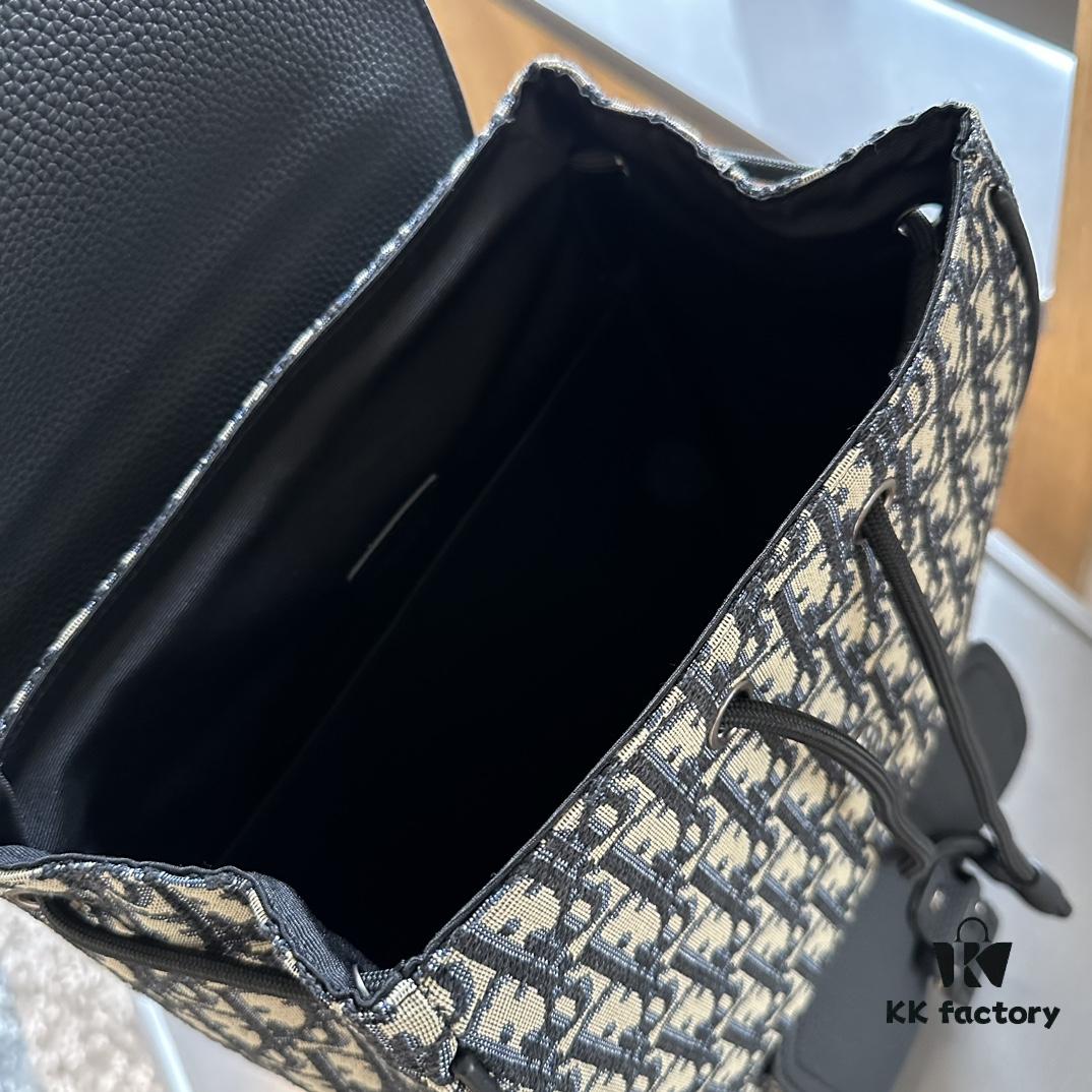 Dior Men's Backpack - Spacious and Unisex Design