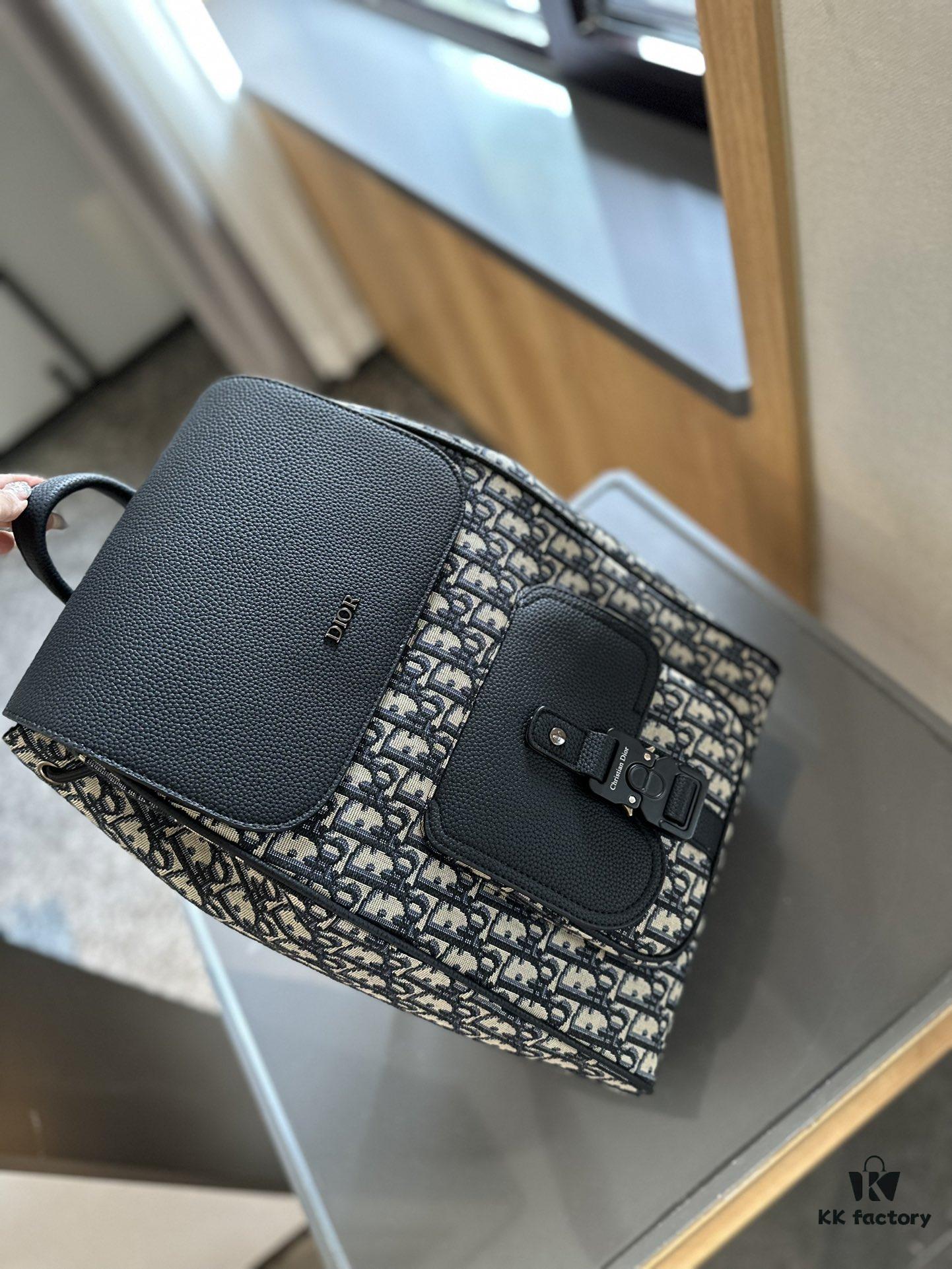 Dior Men's Backpack - Spacious and Unisex Design