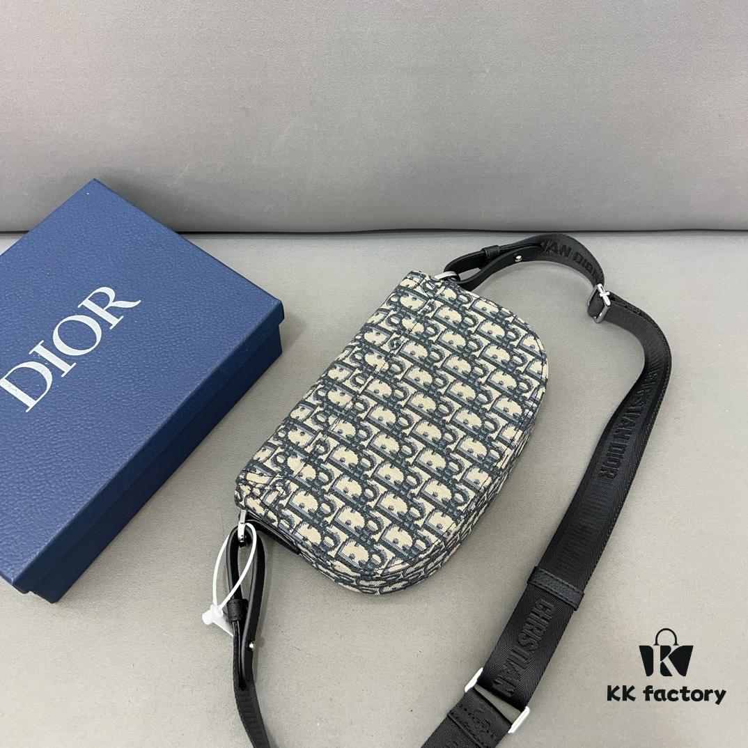 DIOR Men's Flap Shoulder Saddle Bag in Black Canvas with Leather Trim, Long Adjustable Strap, Unisex Portable Design, Celebrity Must-Have, Crafted with Precision Inlay Workmanship, Classic and Versatile