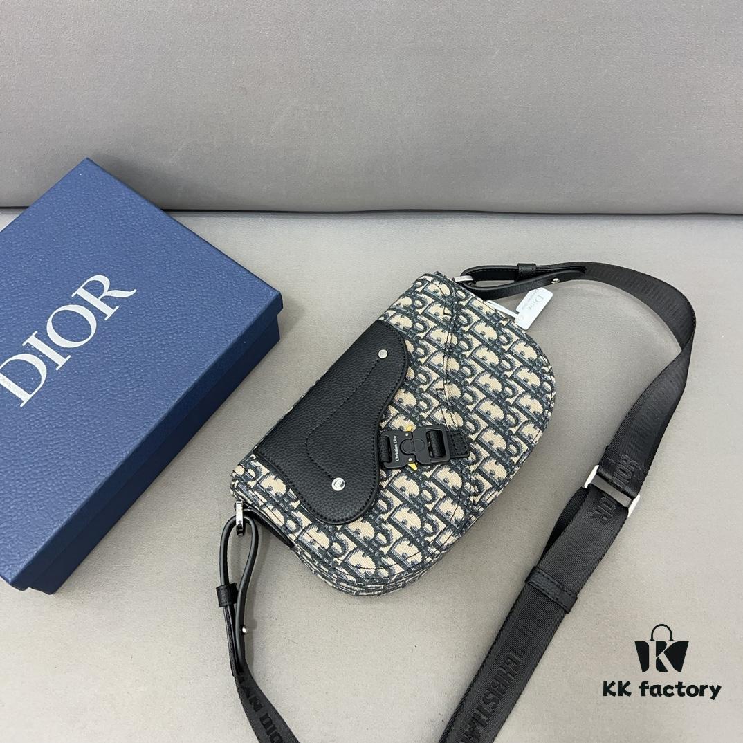 DIOR Men's Flap Shoulder Saddle Bag in Black Canvas with Leather Trim, Long Adjustable Strap, Unisex Portable Design, Celebrity Must-Have, Crafted with Precision Inlay Workmanship, Classic and Versatile