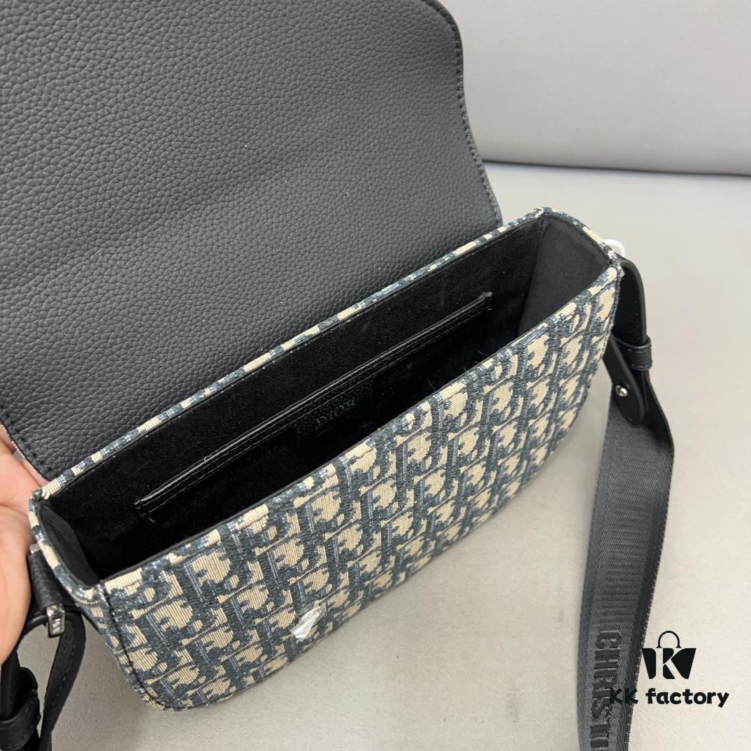 DIOR Men's Flap Shoulder Saddle Bag in Black Canvas with Leather Trim, Long Adjustable Strap, Unisex Portable Design, Celebrity Must-Have, Crafted with Precision Inlay Workmanship, Classic and Versatile