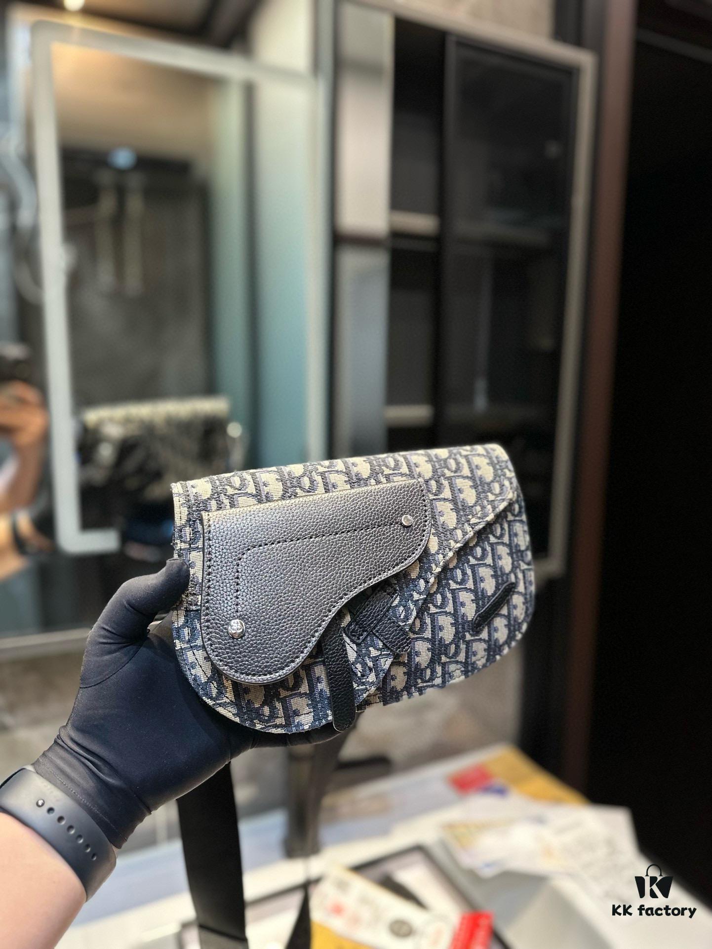 ❤️ (Gift Box Packaging) ❤️ Dior DIOR Saddle Men's Saddle Bag