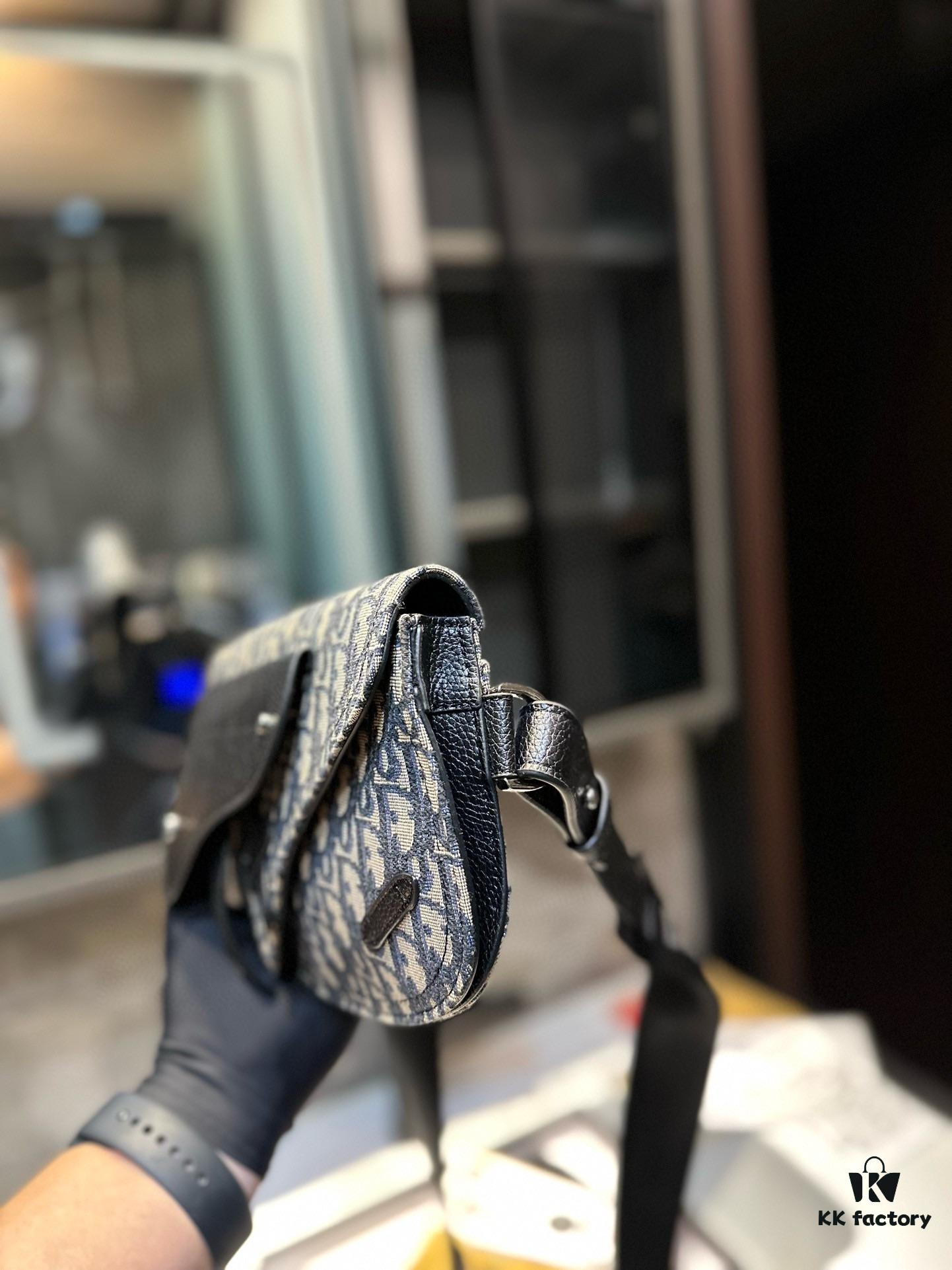 ❤️ (Gift Box Packaging) ❤️ Dior DIOR Saddle Men's Saddle Bag