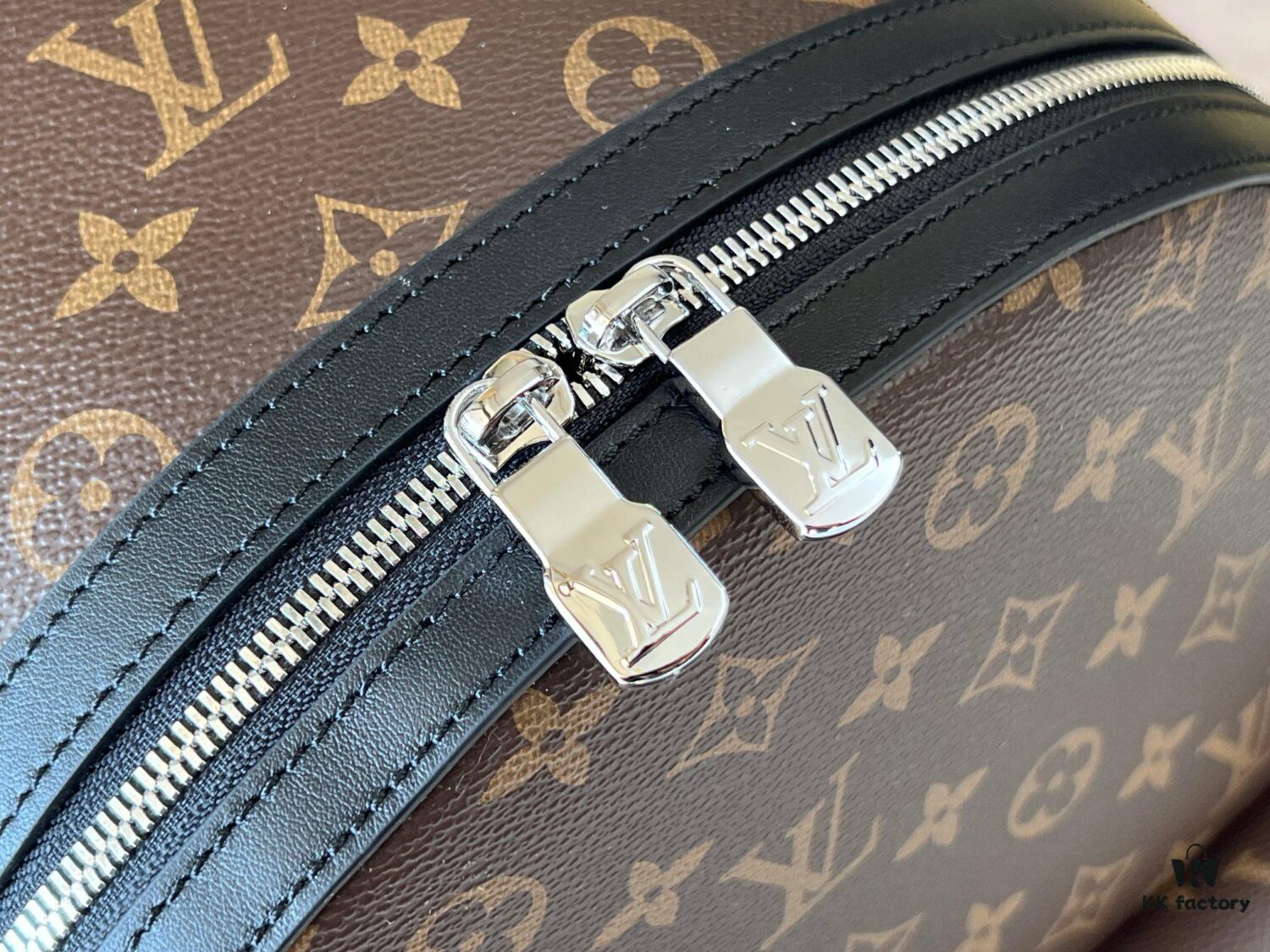 Original Leather DISCOVERY Backpack M46684 Vintage Pattern