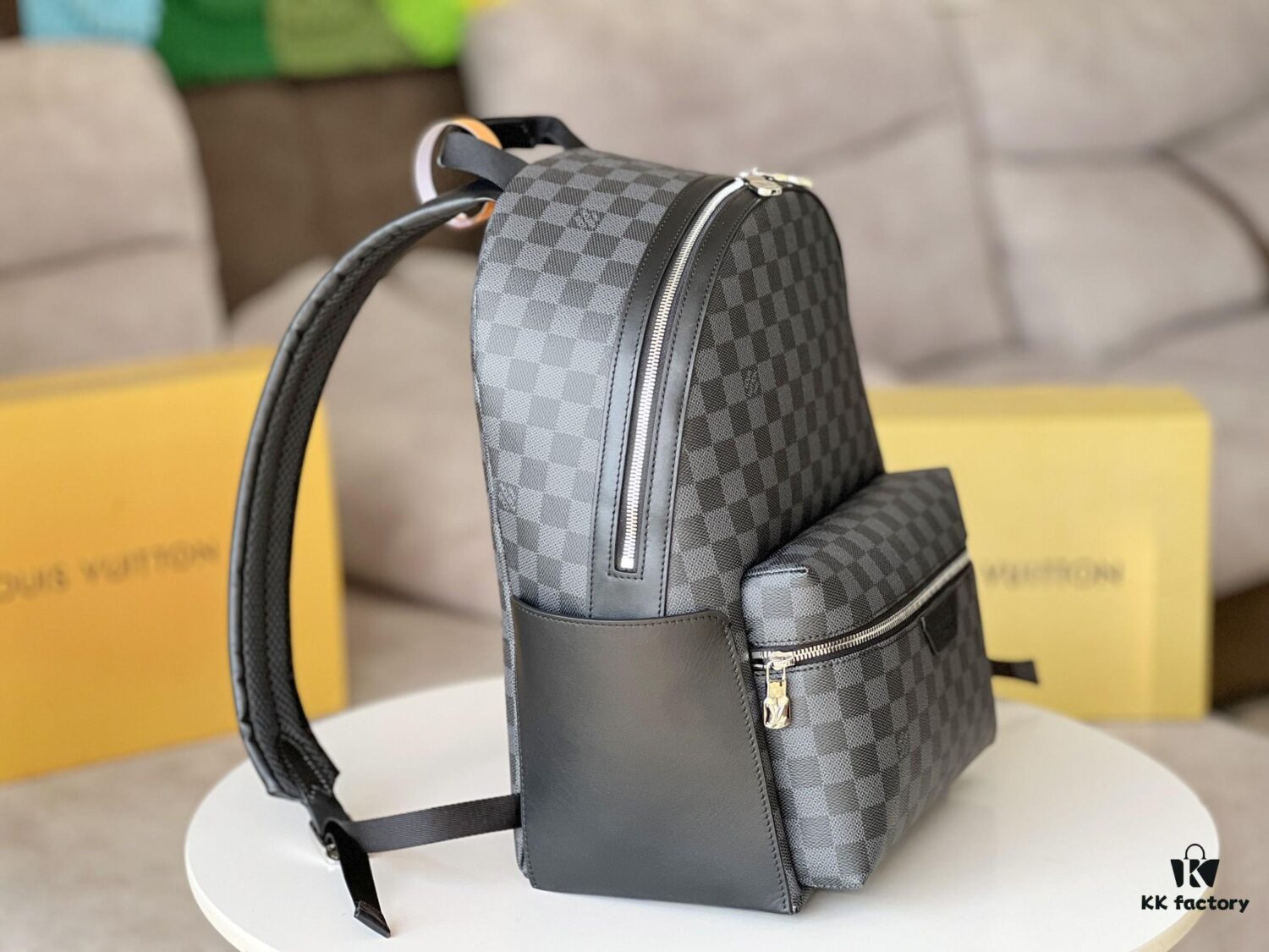 DISCOVERY Leather Backpack N40514 Black Grid