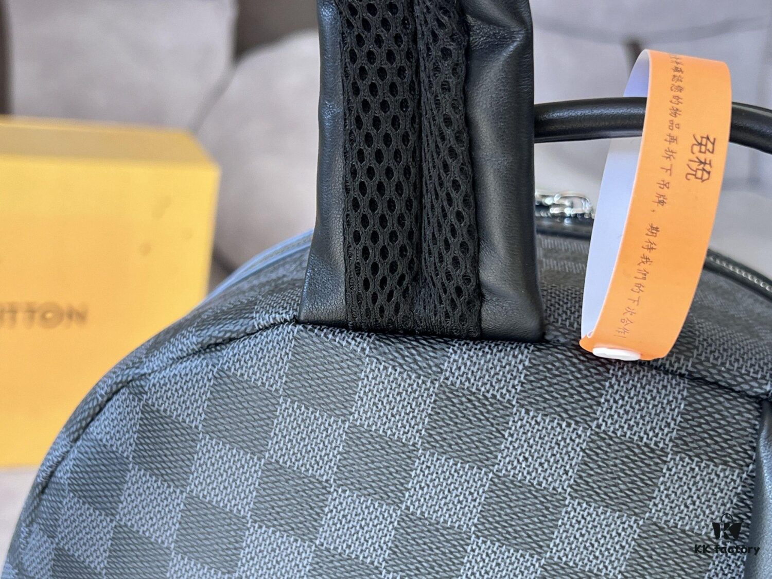 DISCOVERY Leather Backpack N40514 Black Grid