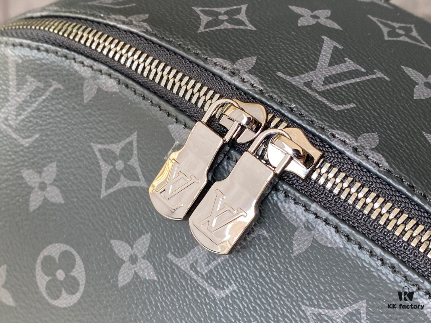 Authentic Order M43186 Apollo Backpack