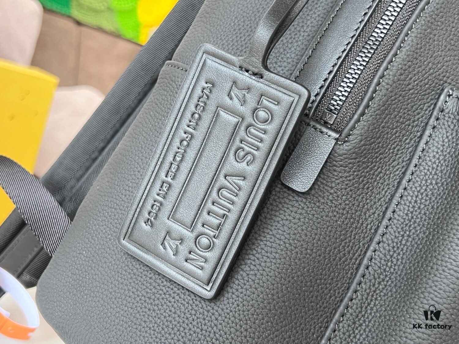 Top Quality Original Surplus Batch with Variable Coding Chip, All-Steel Hardware, Model: M57079 Black New Aerogram Backpack