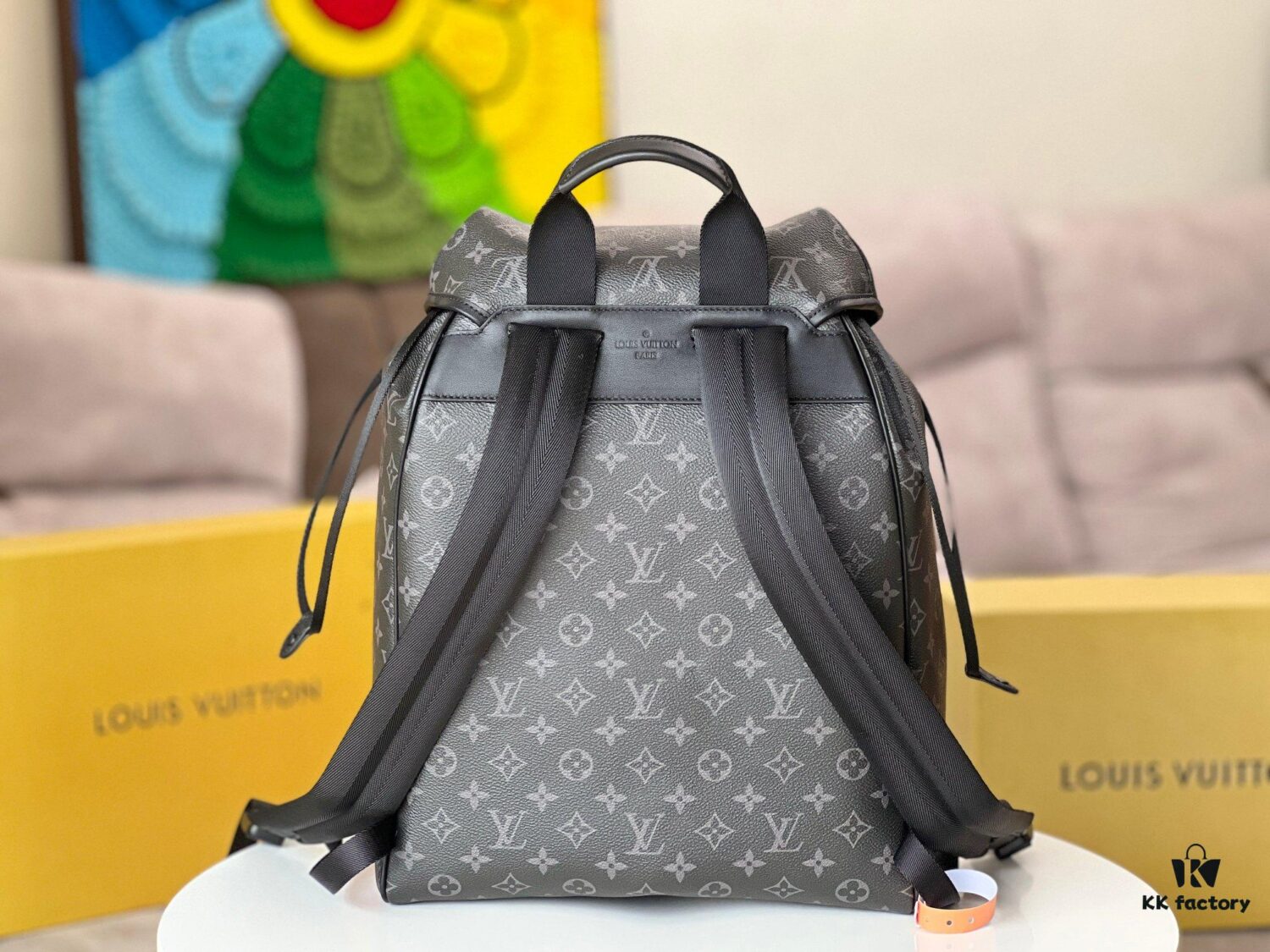 Full Steel Hardware Hand Feeling Chip Model M46683 Black Flower Backpack Top Original Single This Montsouris Backpack Features Monogram Eclipse Canvas with Cowhide Leather Trims Secured by Drawstring and Magnetic Closure A Large Front Zippered Compartment Ensures Convenient Access to Essentials While Adjustable Shoulder Straps Offer Comfortable Carrying Experience 32.0 x 40.0 x 19.0 cm (L x H x W)