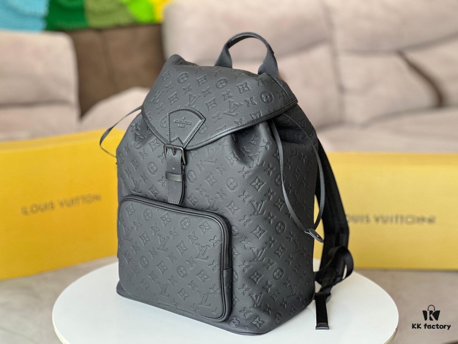 Top-Quality Original Stock M23127 Backpack with Re-Encoded Chip - Premium Matte Cowhide, Taurillon Leather with Embossed Monogram Pattern