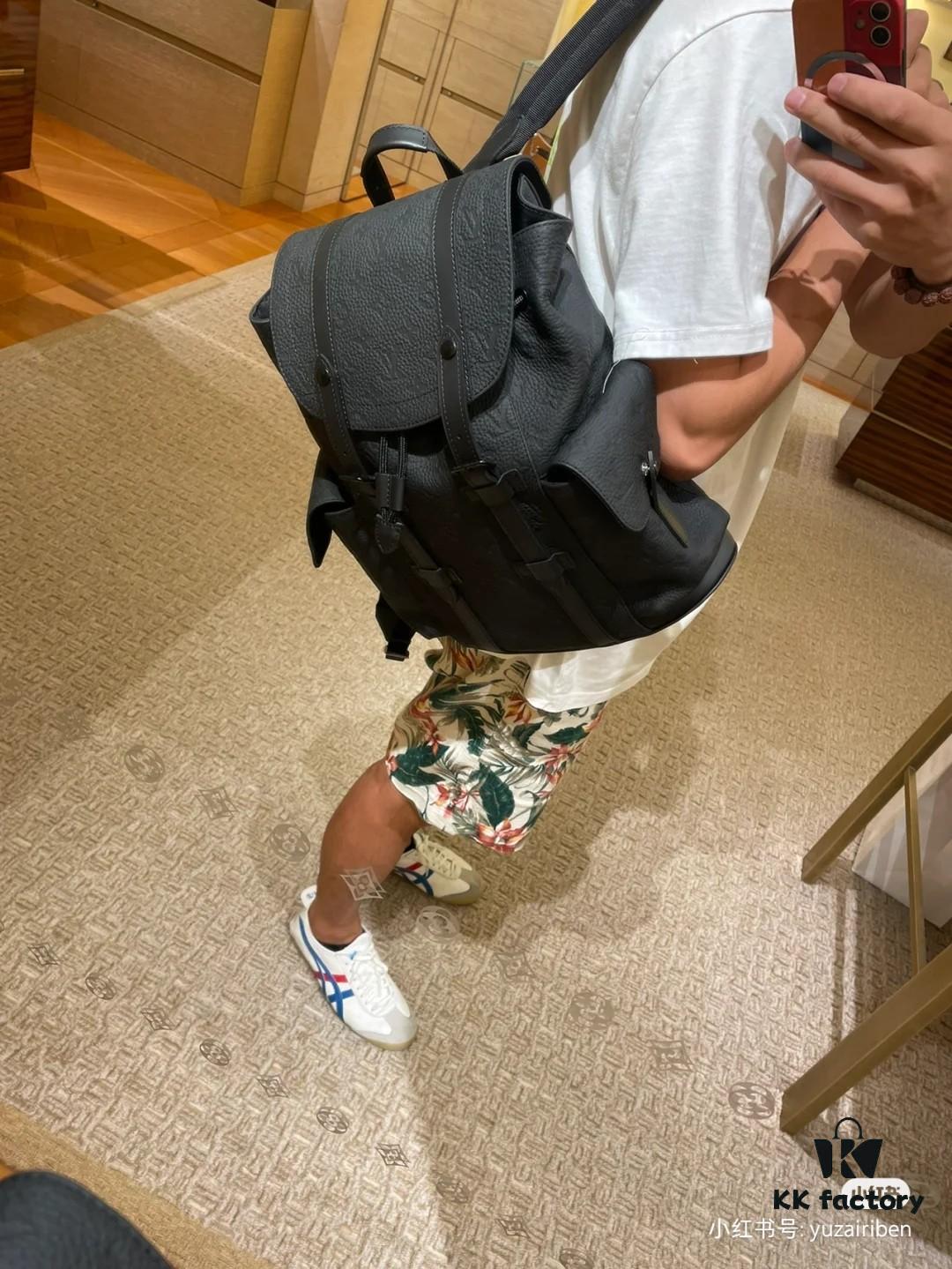 Original Chip Version 🦍 Model: M20899 Full Leather Embossed Small Backpack 🎮