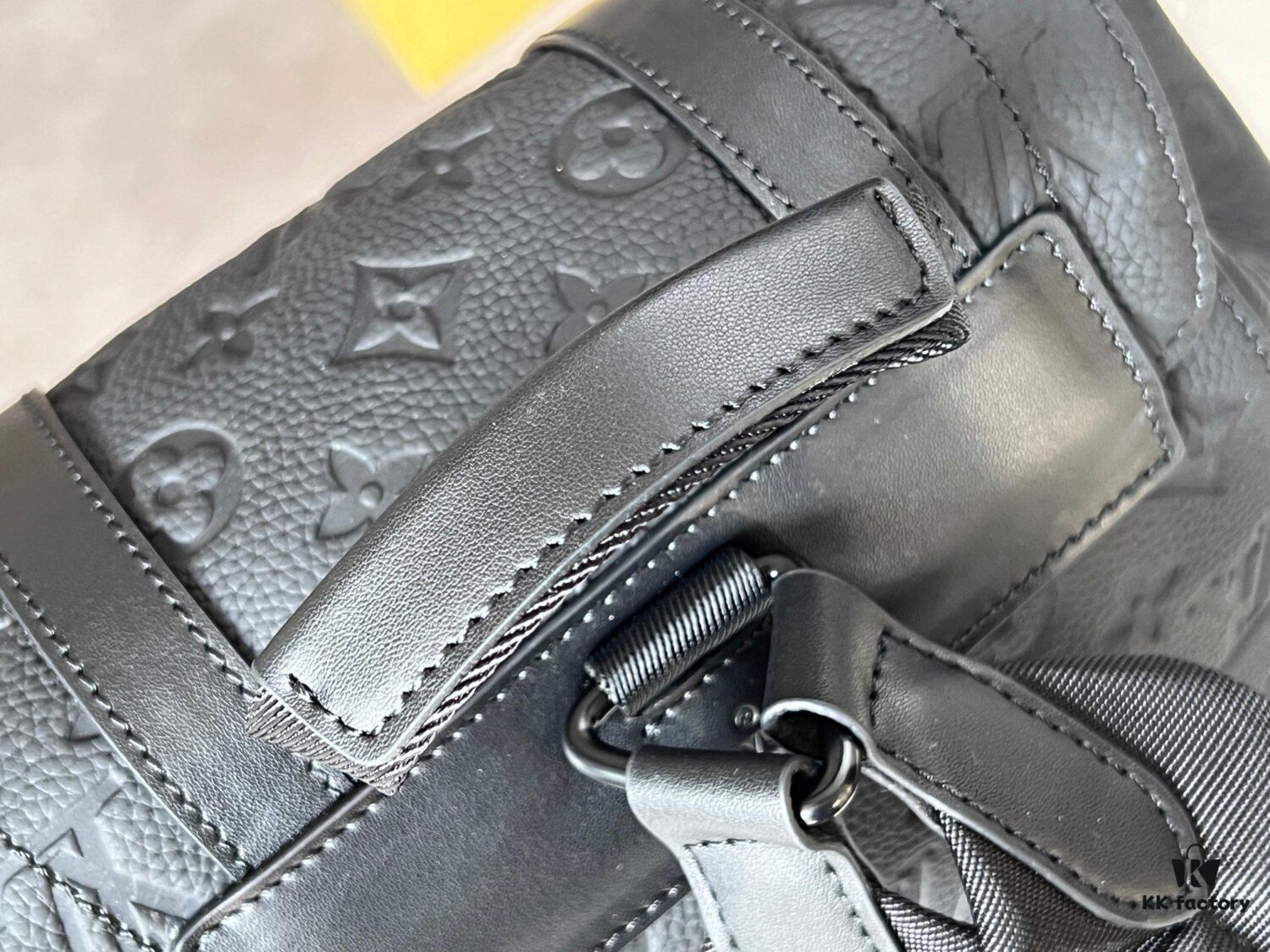 Original Chip Version Model: M20899 Full Leather Embossed Small Backpack Game Console Style Christopher Backpack