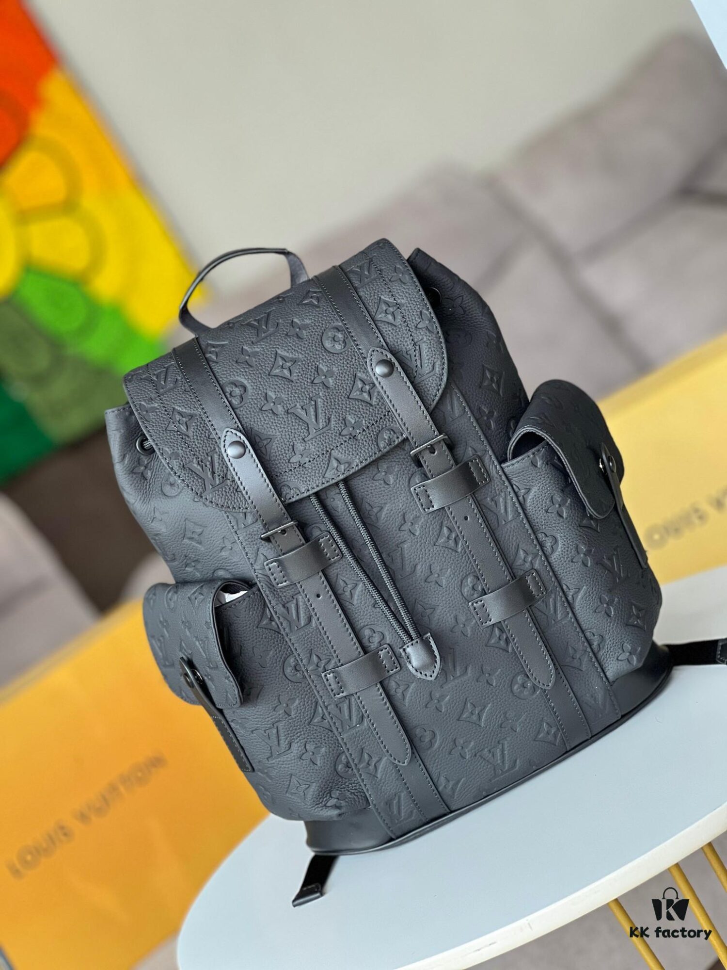Genuine Original Chip Version 🍾 Model: M20899 Full Leather Embossed Small Backpack 🎮 This Christopher Backpack Features a Compact Classic Design