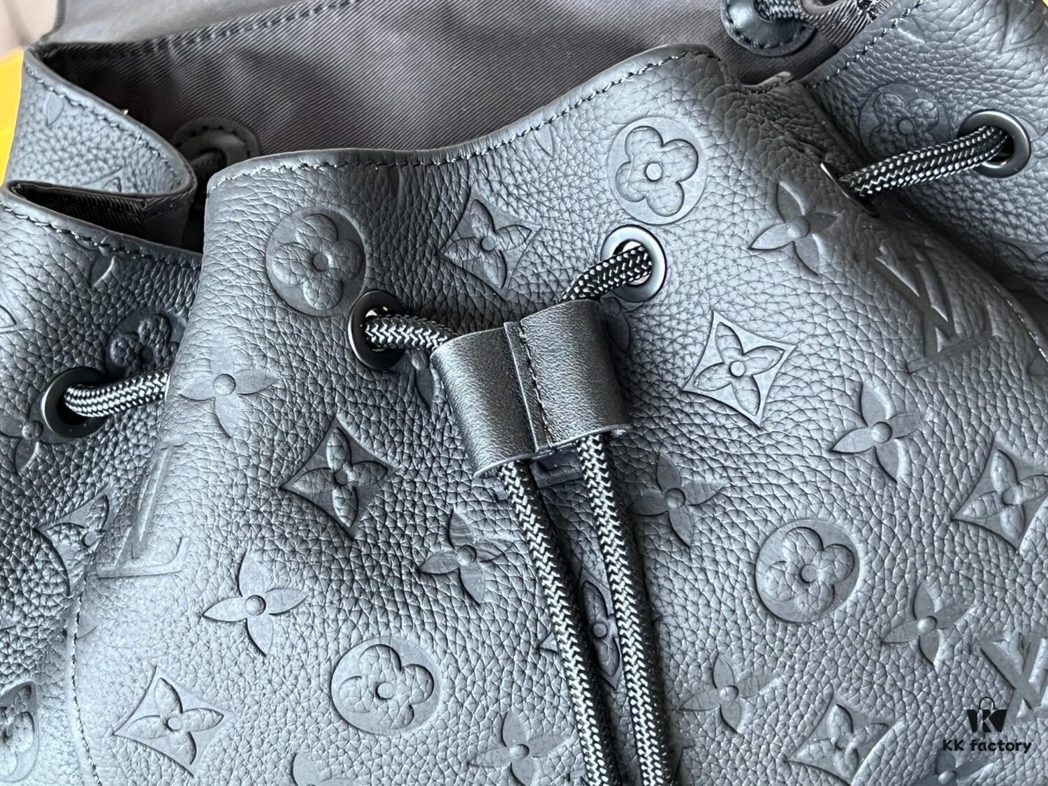 Encoding Chip Black Full Steel Hardware Firefighter Model M55699 Christopher Small Backpack