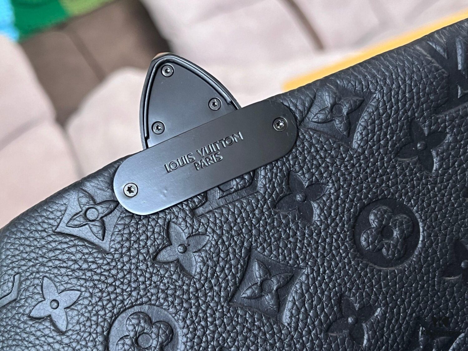 Model: M23741 Original Factory Embossed Cowhide (M46794 Black Pattern) S-Cape Messenger Bag