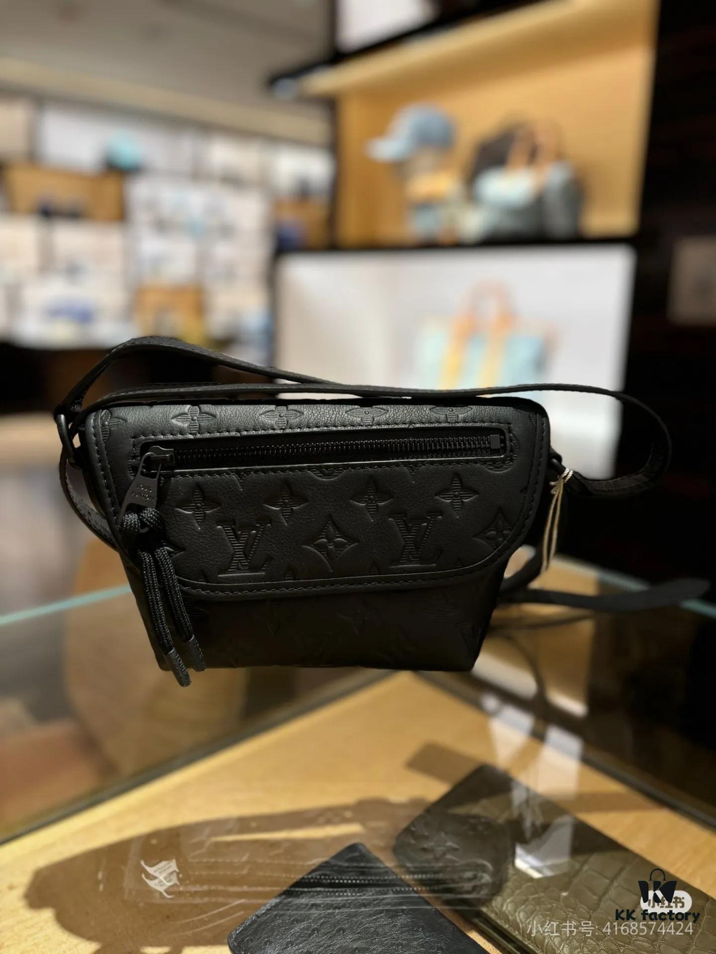 Original Stock Top Grain Embossed Calfskin Pulse Mini Bag Model: M12636