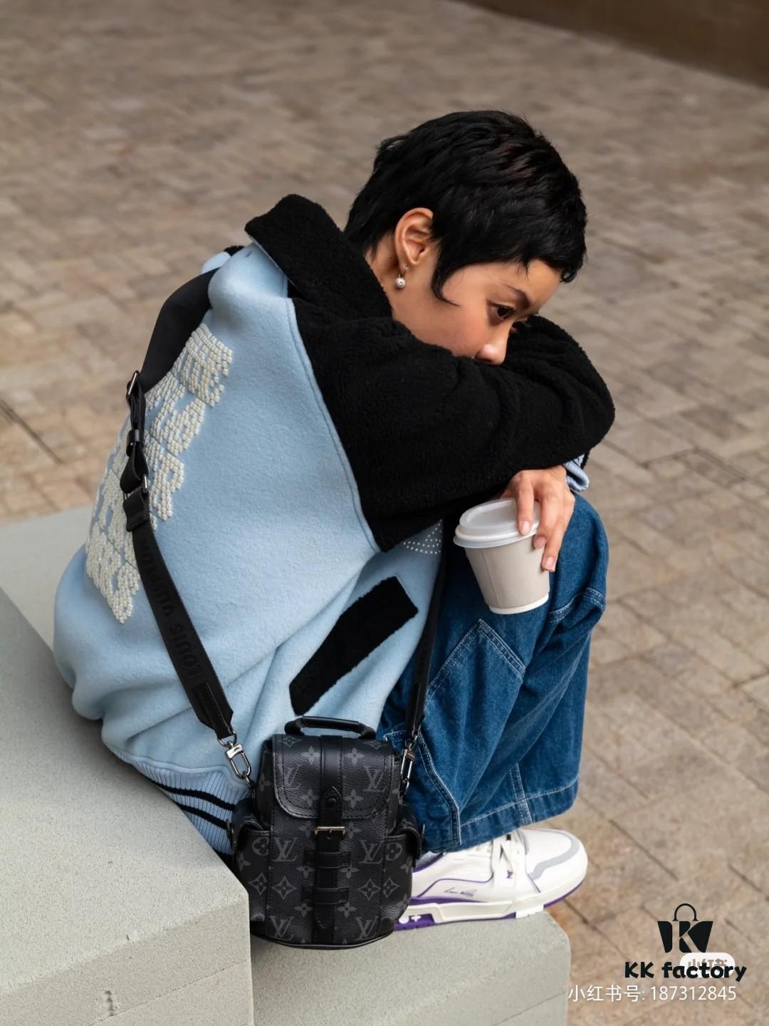 Original Chip Version 💥 Model: M82769 Black Flower Nano Christopher Bag