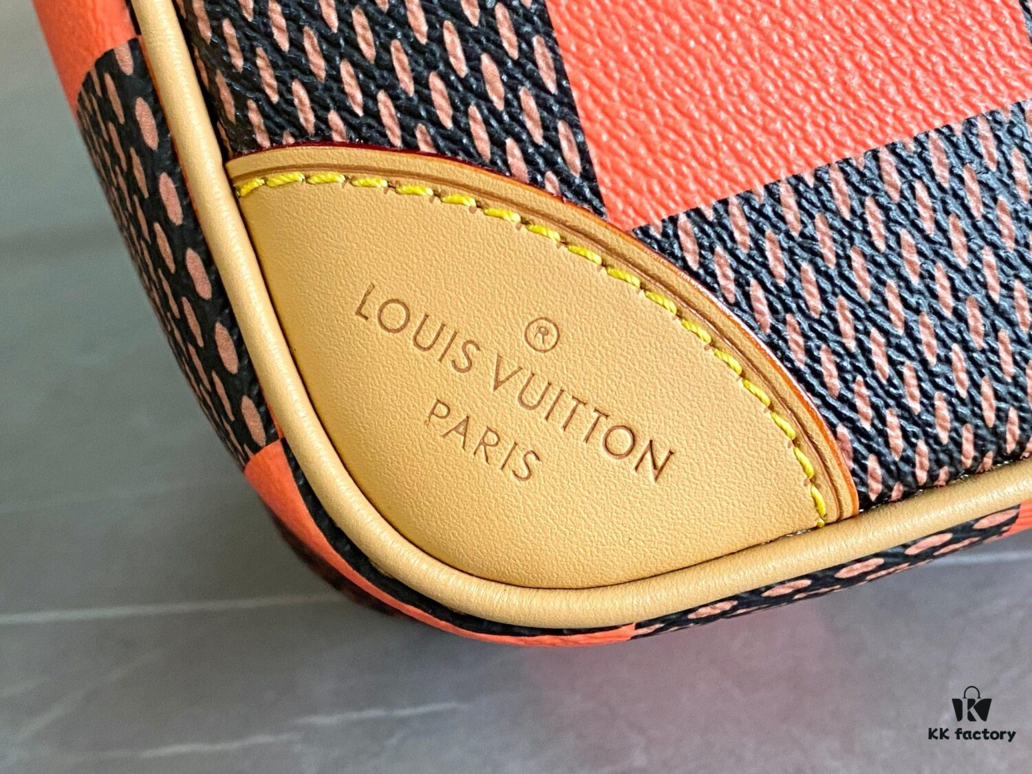 N40548 Orange N40561 Red N40547 Blue N40563 Green N40562 Yellow LV Square Bag Louis Vuitton 2024 Men's Spring-Summer Collection