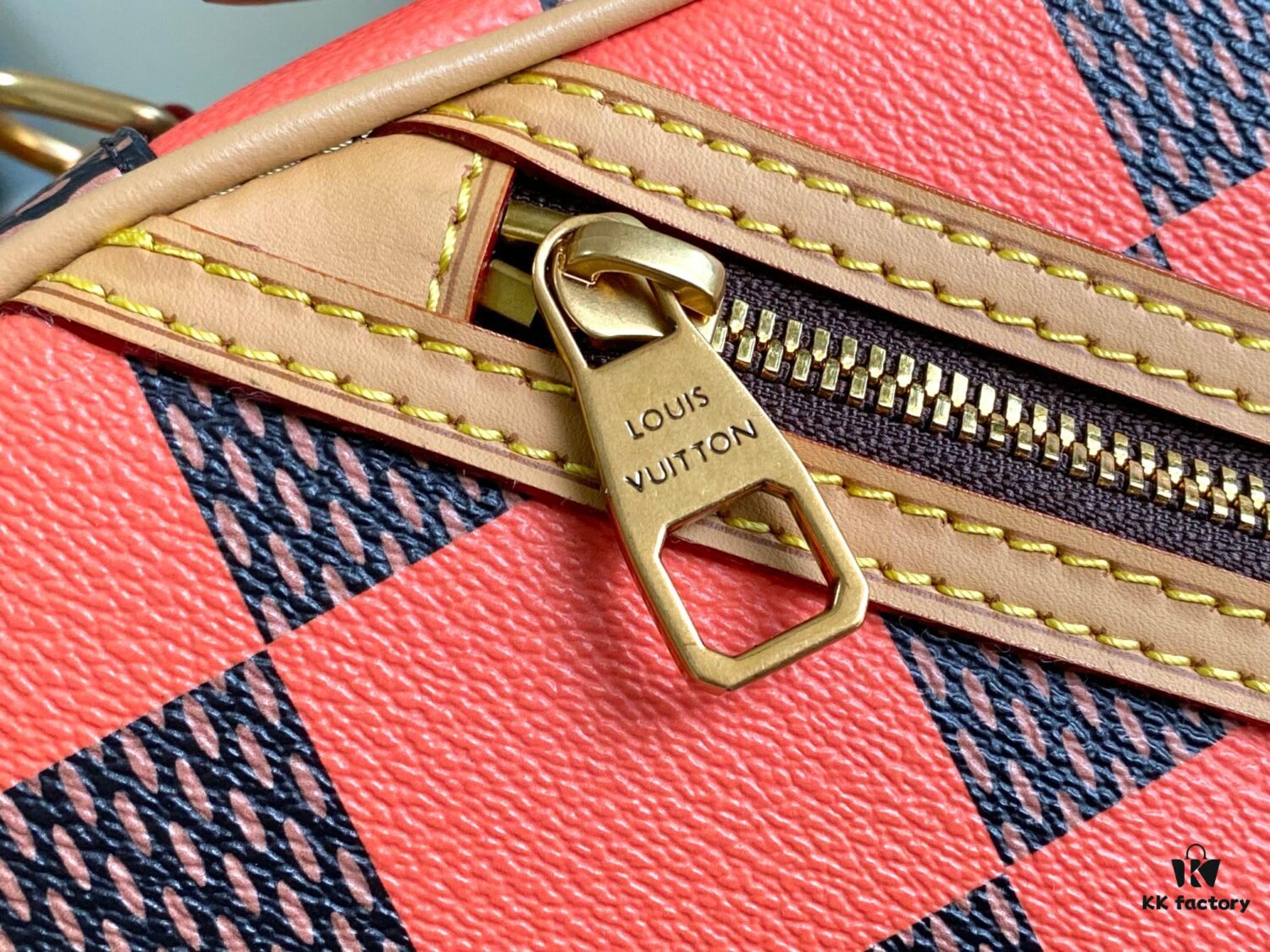 N40548 Orange N40561 Red N40547 Blue N40563 Green N40562 Yellow LV Square Bag Louis Vuitton 2024 Men's Spring-Summer Collection