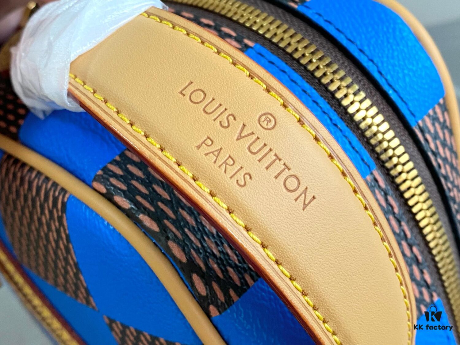 N40548 Orange N40561 Red N40547 Blue N40563 Green N40562 Yellow LV Square Bag Louis Vuitton 2024 Men's Spring-Summer Collection