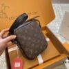 LV CHRISTOPHER Men's Crossbody Camera Bag, Mini Messenger Bag, Phone Pouch, High-Capacity Replica Airplane Box