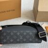 LV Messenger Bag Top Replica Fashionable Men's Crossbody Bag for Everyday Use