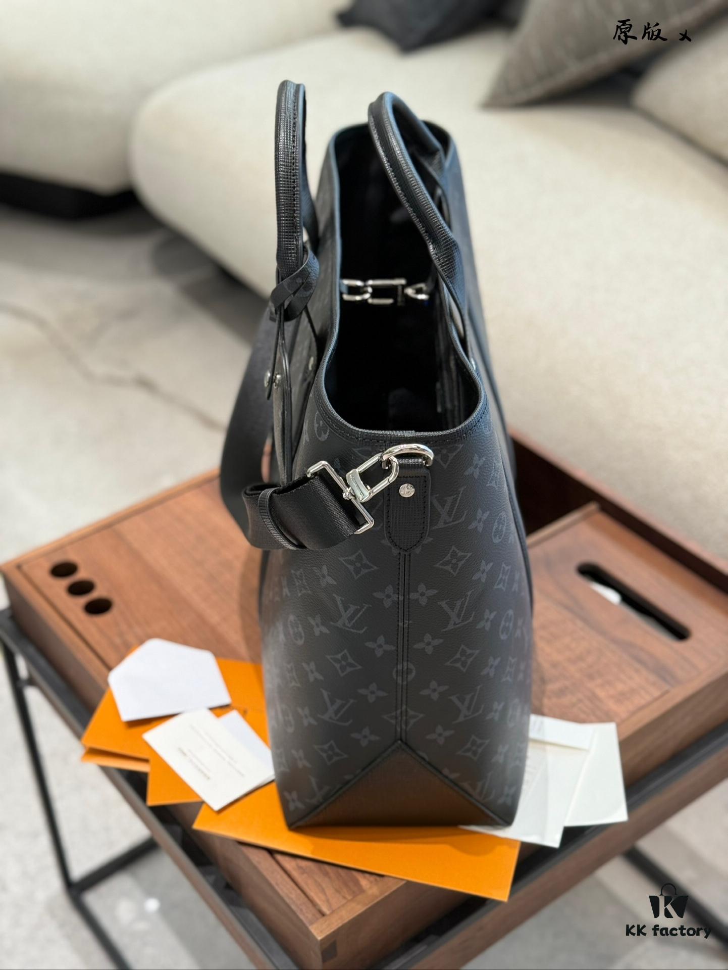 LV Men's Business Bag Casual Briefcase