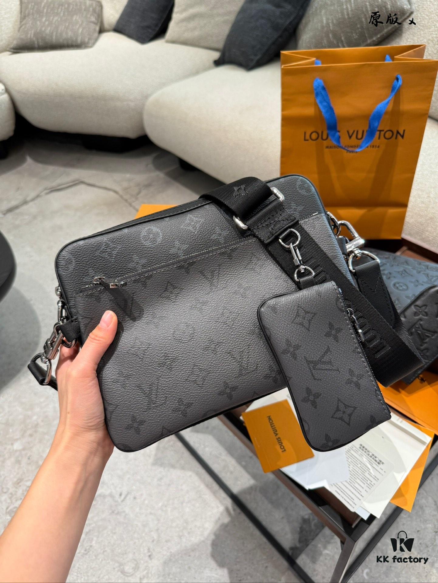 Embossed Cowhide Black Flower LV Men's Three-in-One Black Warrior Trio Messenger Bag