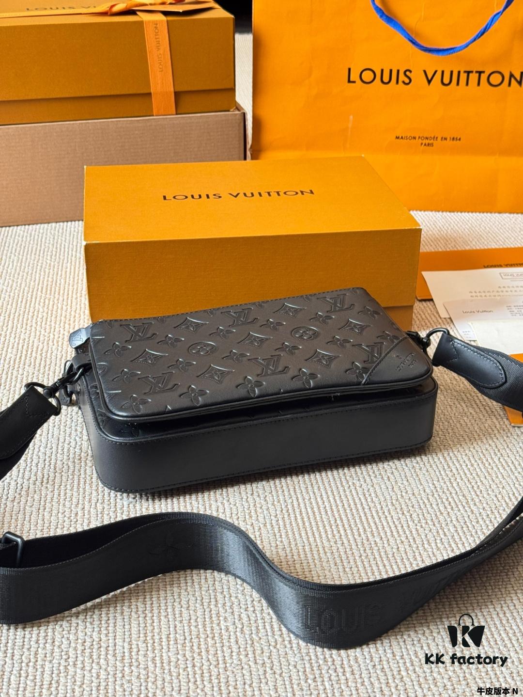 Genuine Leather Version LV Men's Three-in-One Black Warrior Trio Messenger Bag