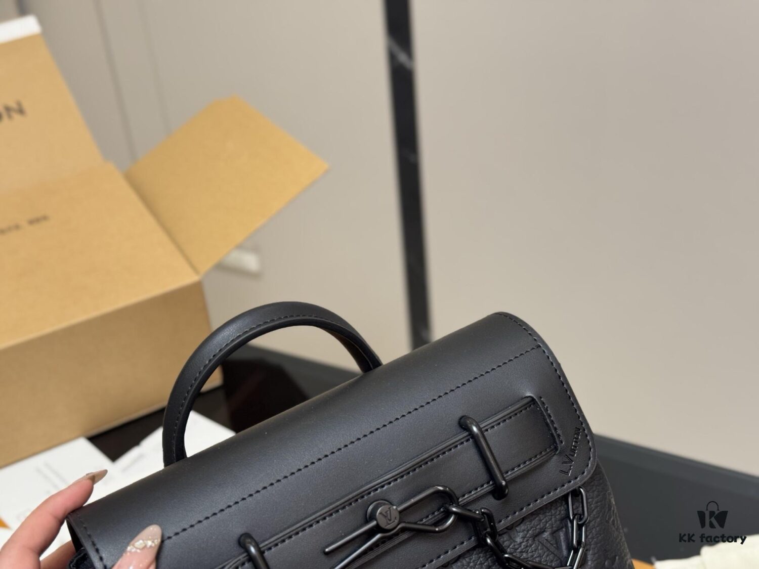 LV Men's Messenger Bag with Foldable Box