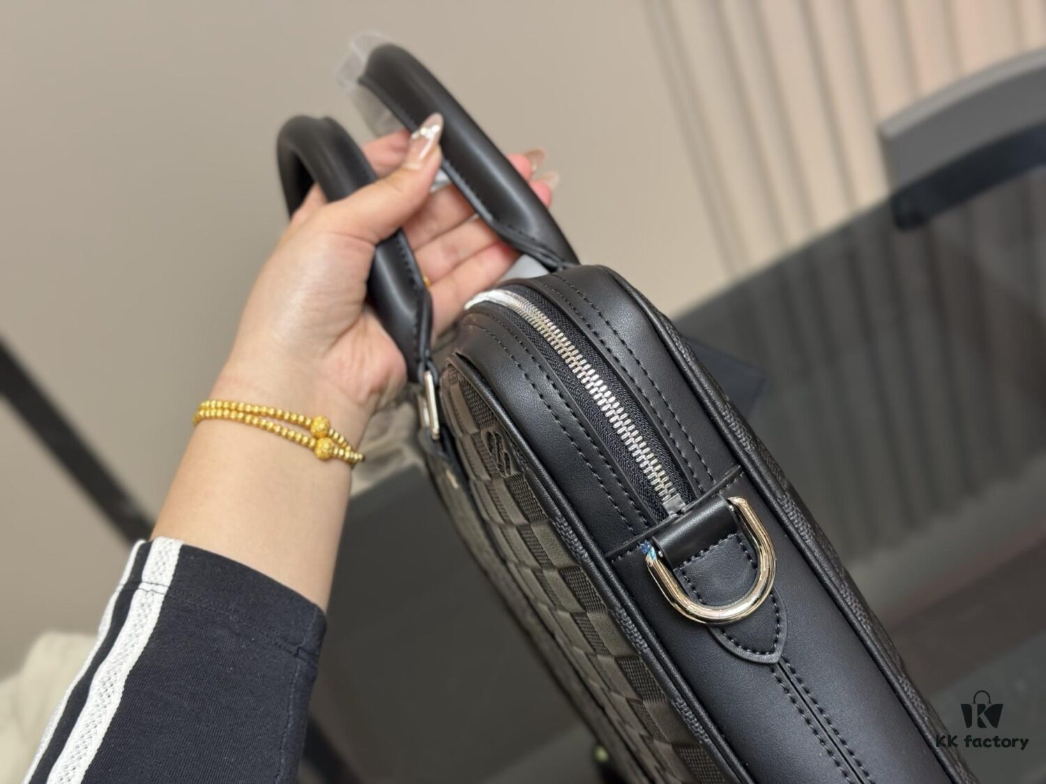 Brand New Men's LV Sac Plat Original Briefcase