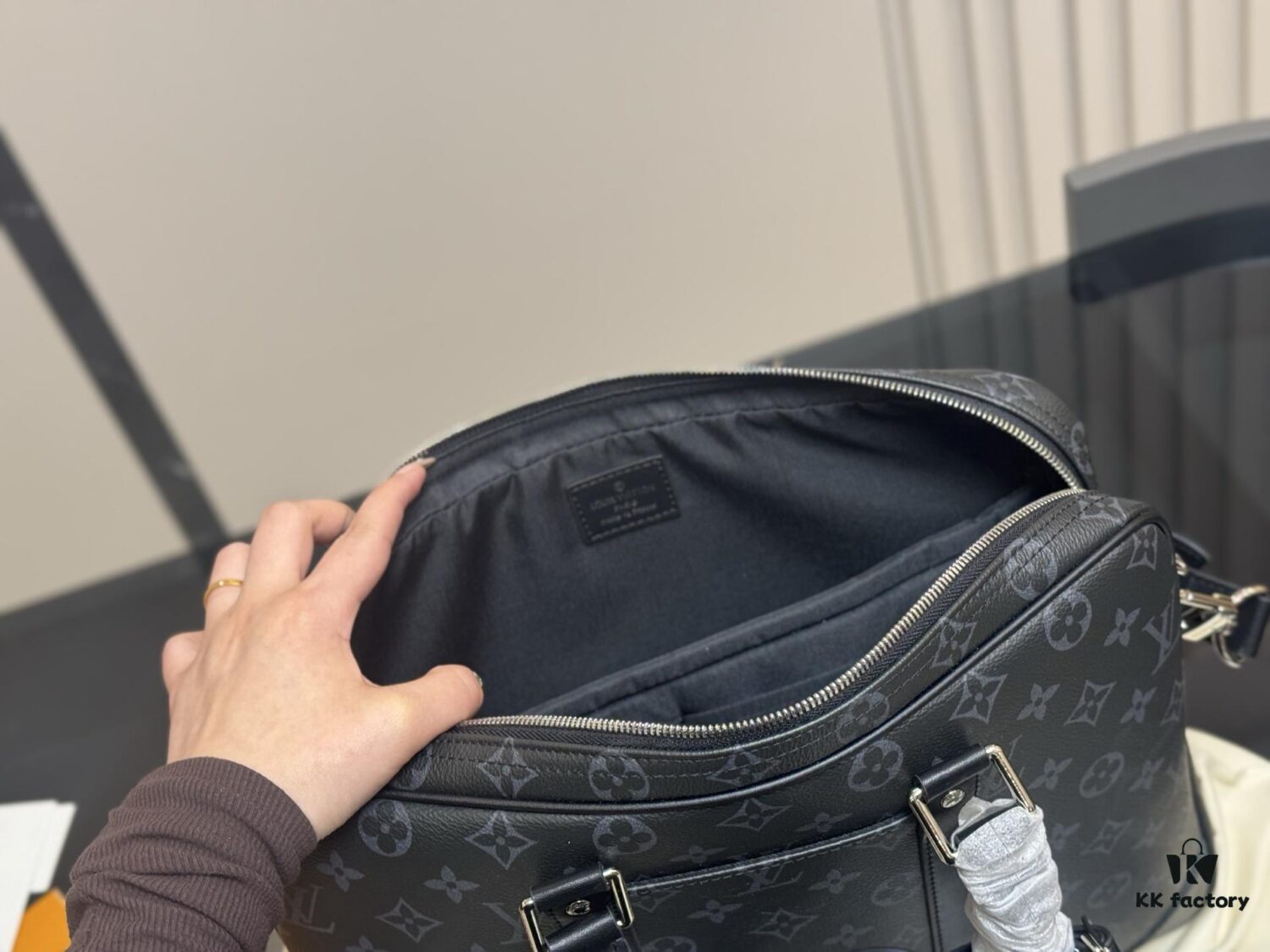 Brand New Men's LV Sac Plat Original Top-Grade Briefcase