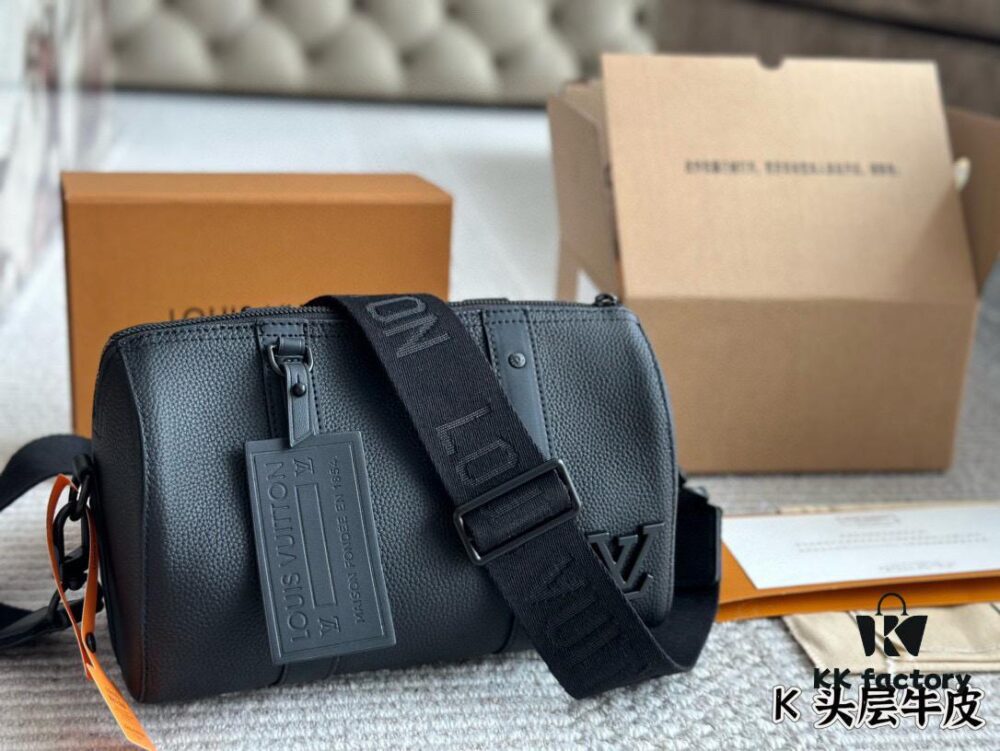 New Pillow I | Large Capacity