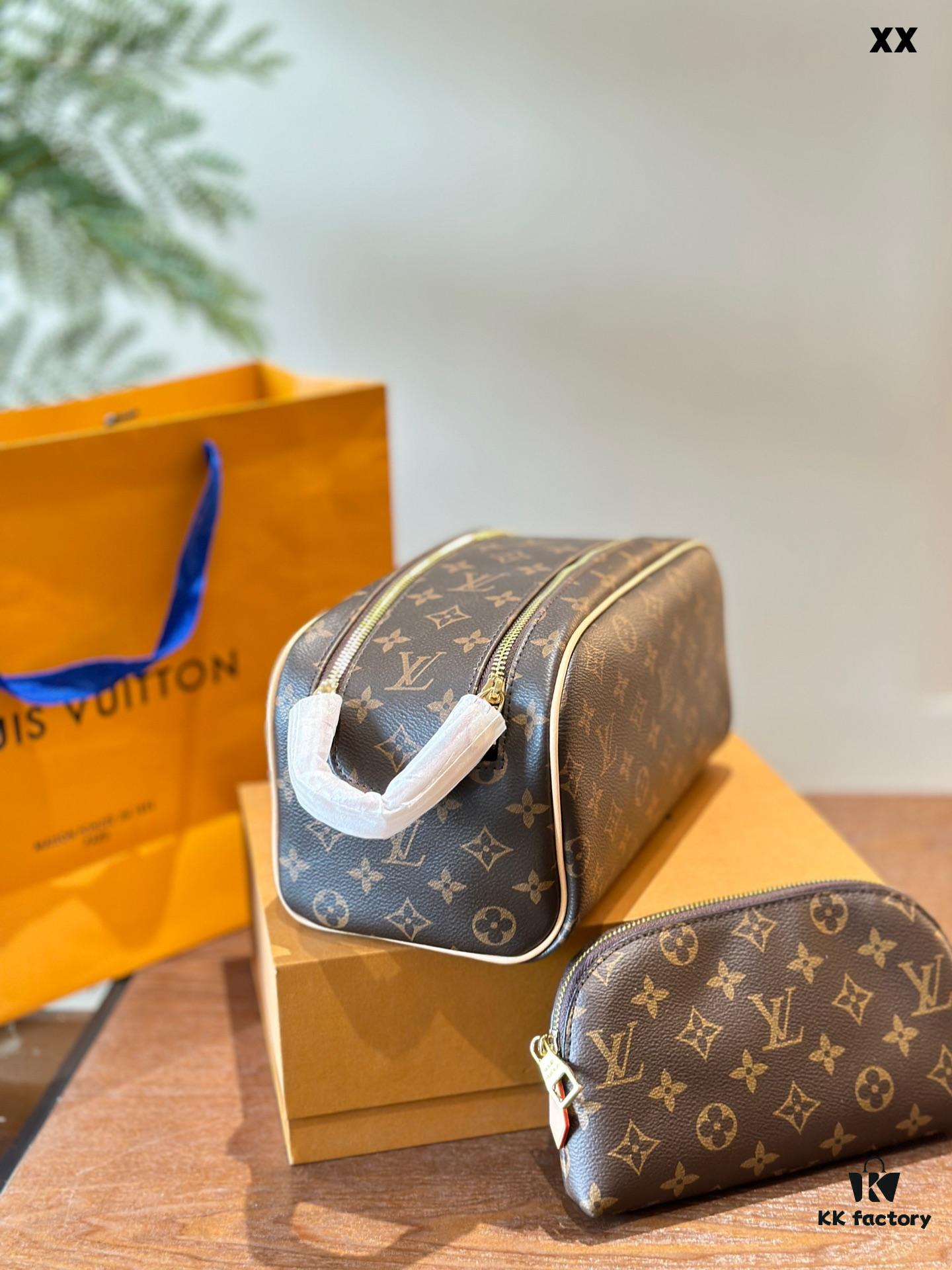 Color-Changing Cowhide LV Fashion Cosmetic Bag, Dual-Zip Design, Classic Monogram, Imported Original PVC Material, Size: 27x13cm