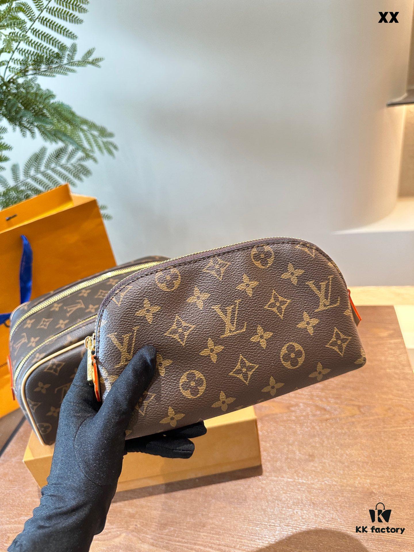 Color-Changing Cowhide LV Fashion Cosmetic Bag, Dual-Zip Design, Classic Monogram, Imported Original PVC Material, Size: 27x13cm