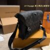 LV Voyage Men's Black Warrior Messenger Bag Full Set Packaging  ️ Size 30.22