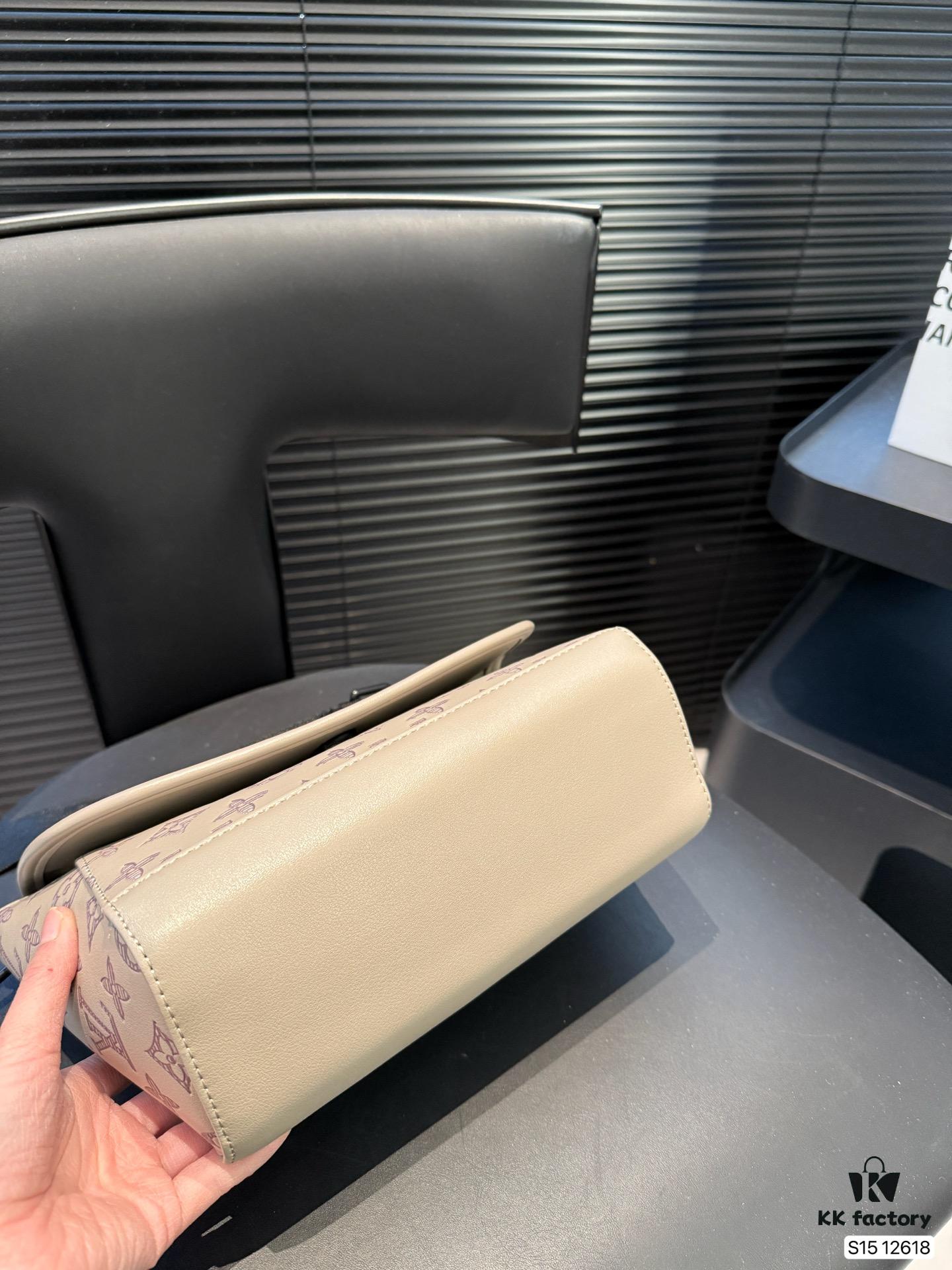 Vintage LV New Men's Messenger Bag